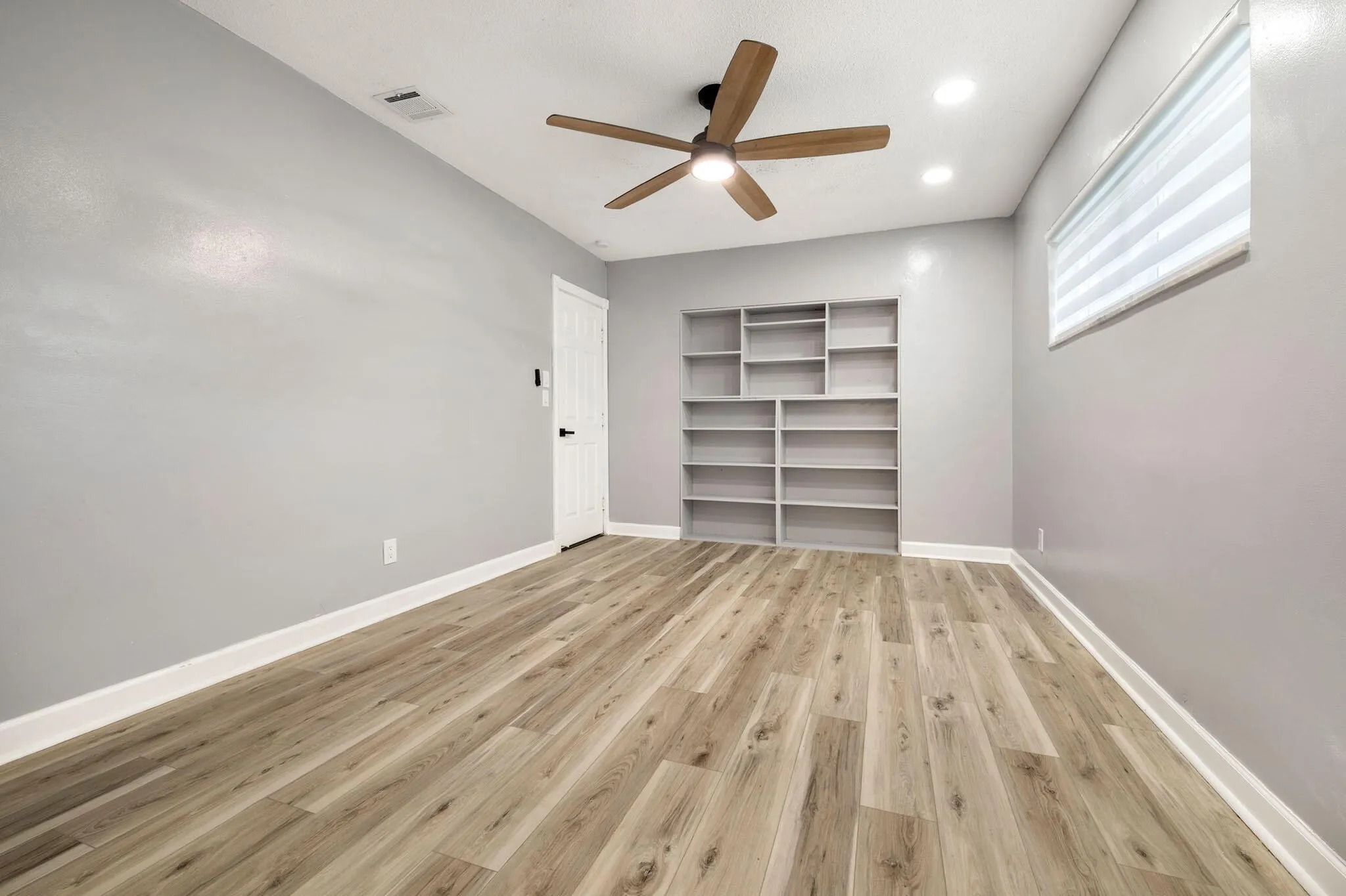 1571 SW 13th Drive