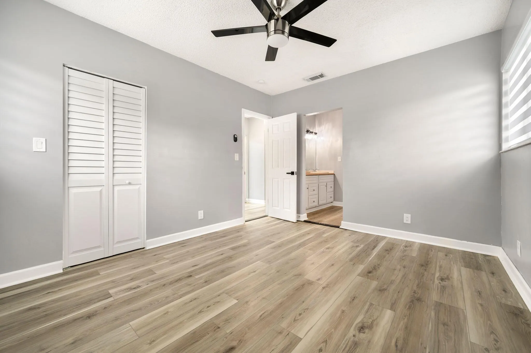 1571 SW 13th Drive