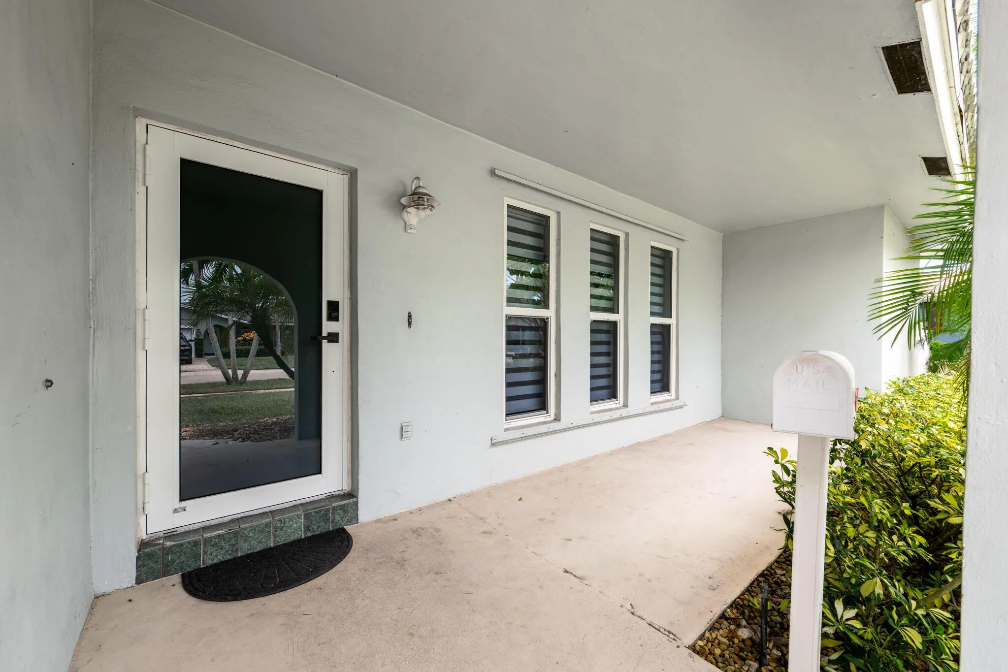 1571 SW 13th Drive