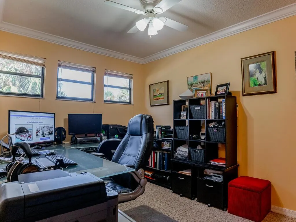 1903 NE Media Avenue, #10