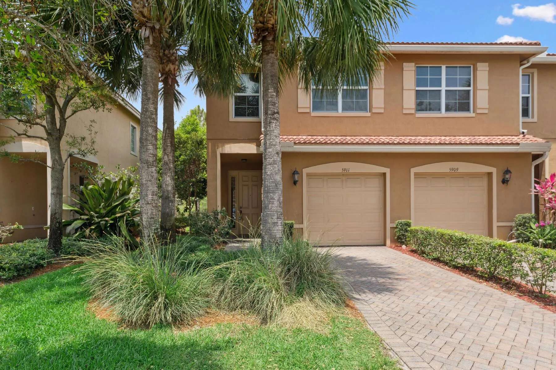 5911 Monterra Club Drive