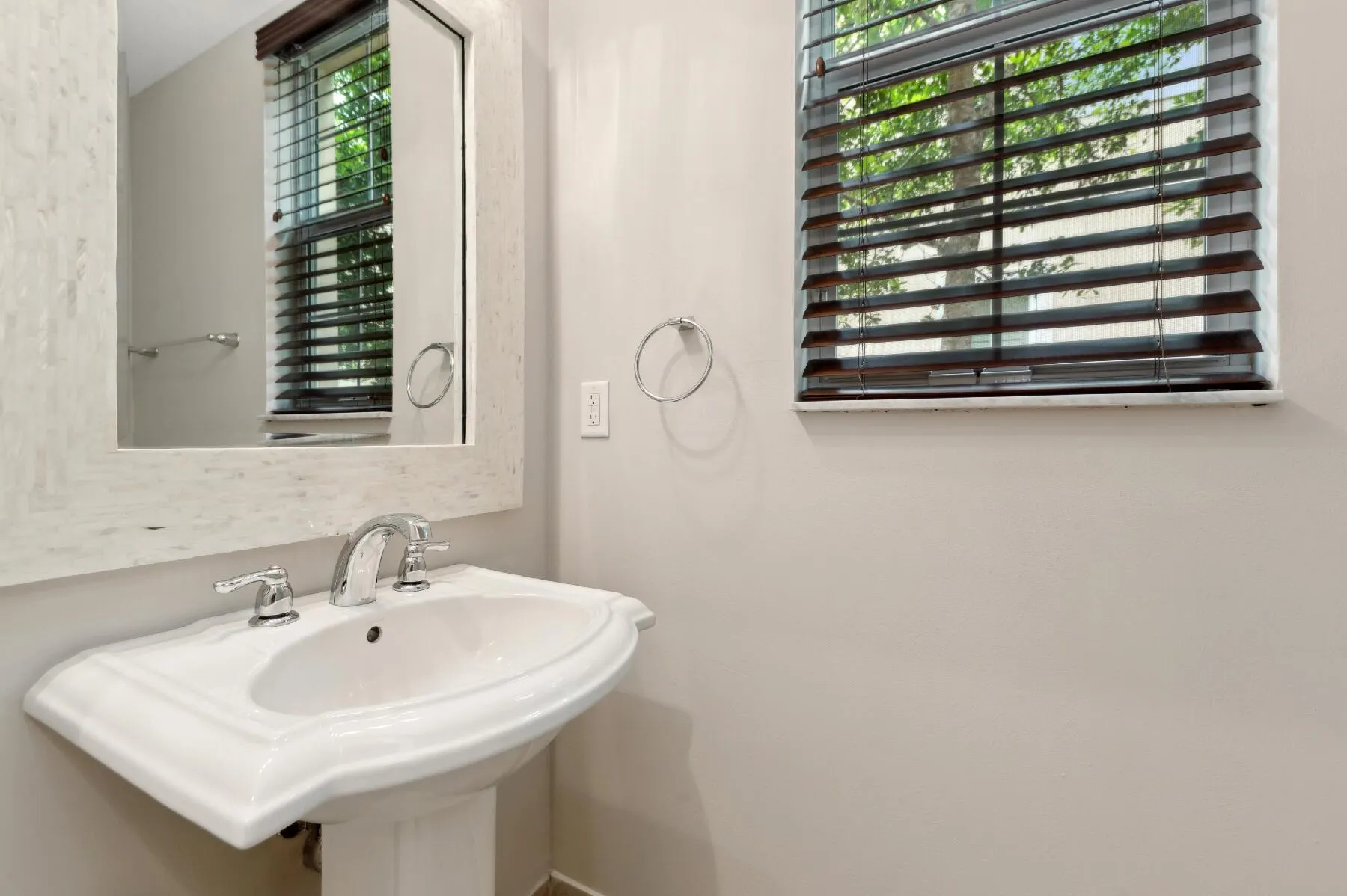 5911 Monterra Club Drive