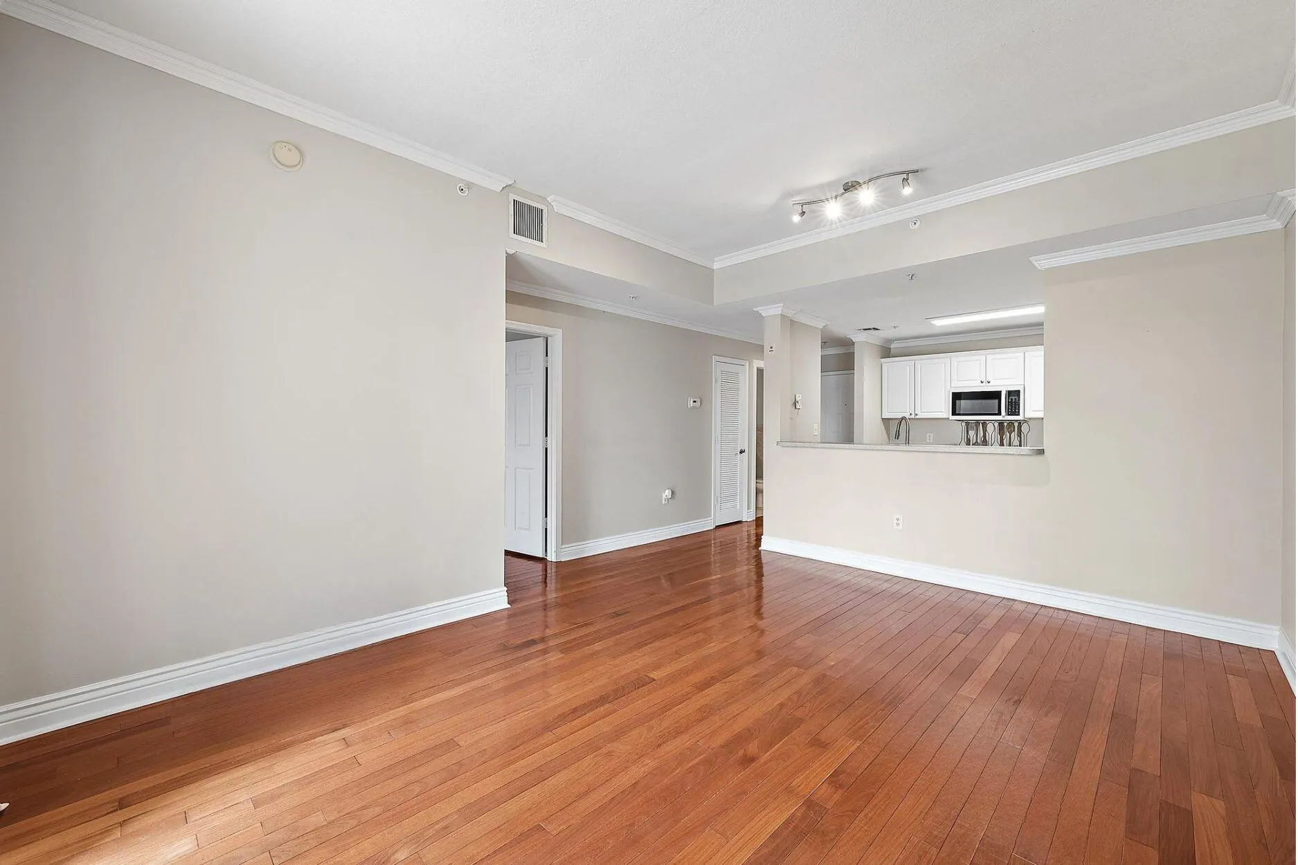 1200 Town Center Drive, #203