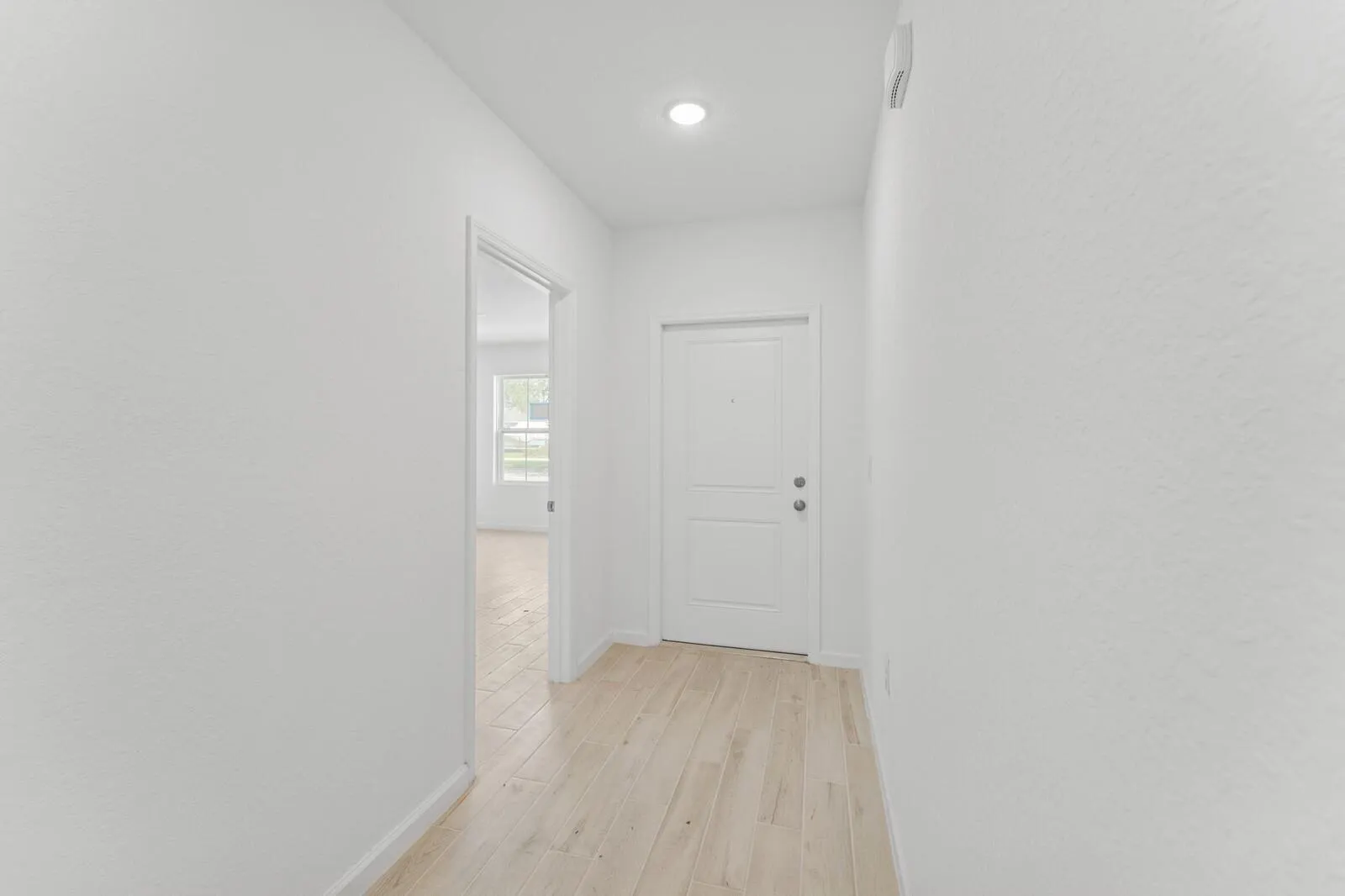 885 SW Tulip Boulevard, #40