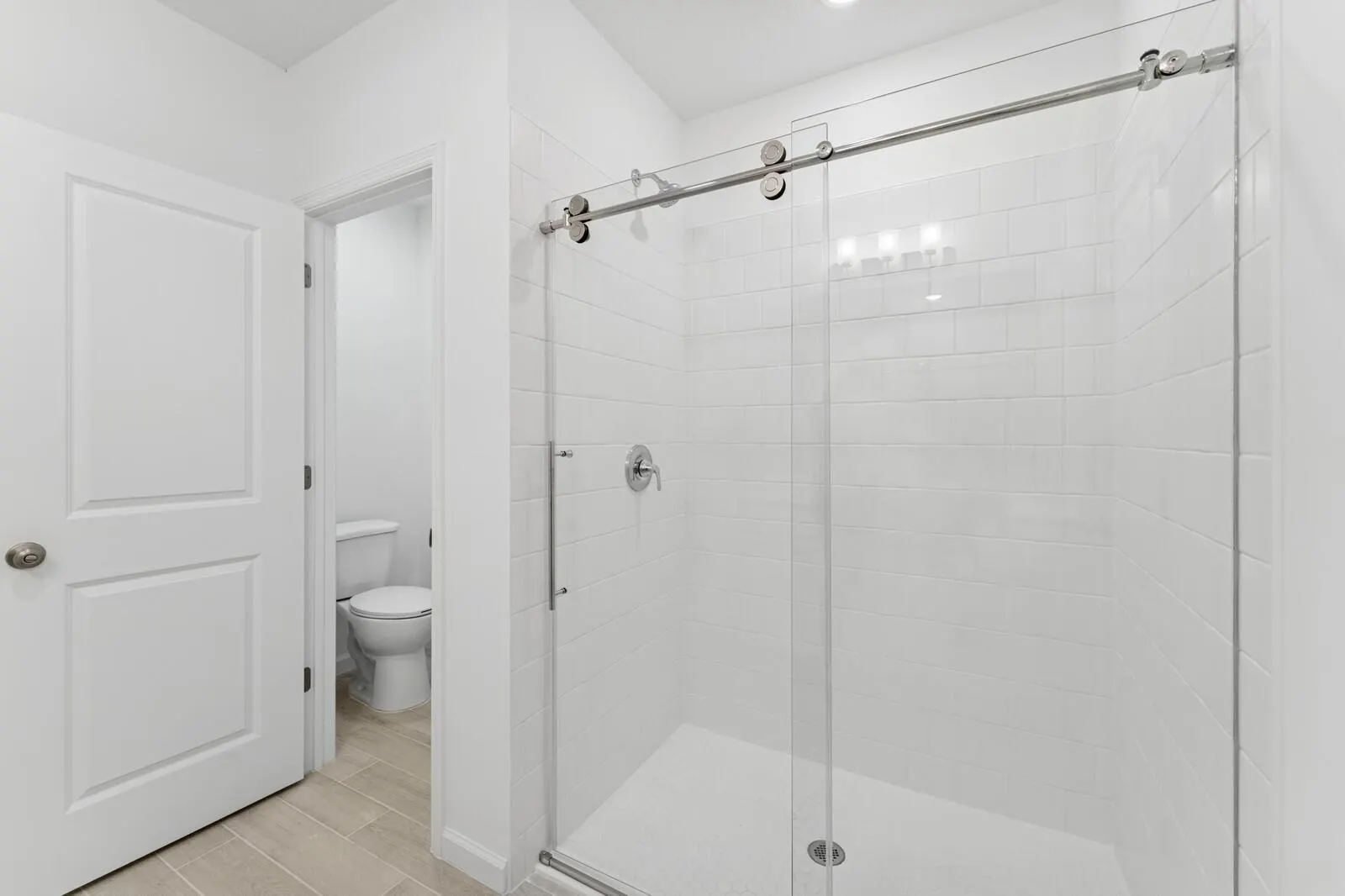 885 SW Tulip Boulevard, #40