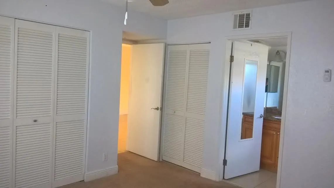 1484 Lake Crystal B Drive, #B