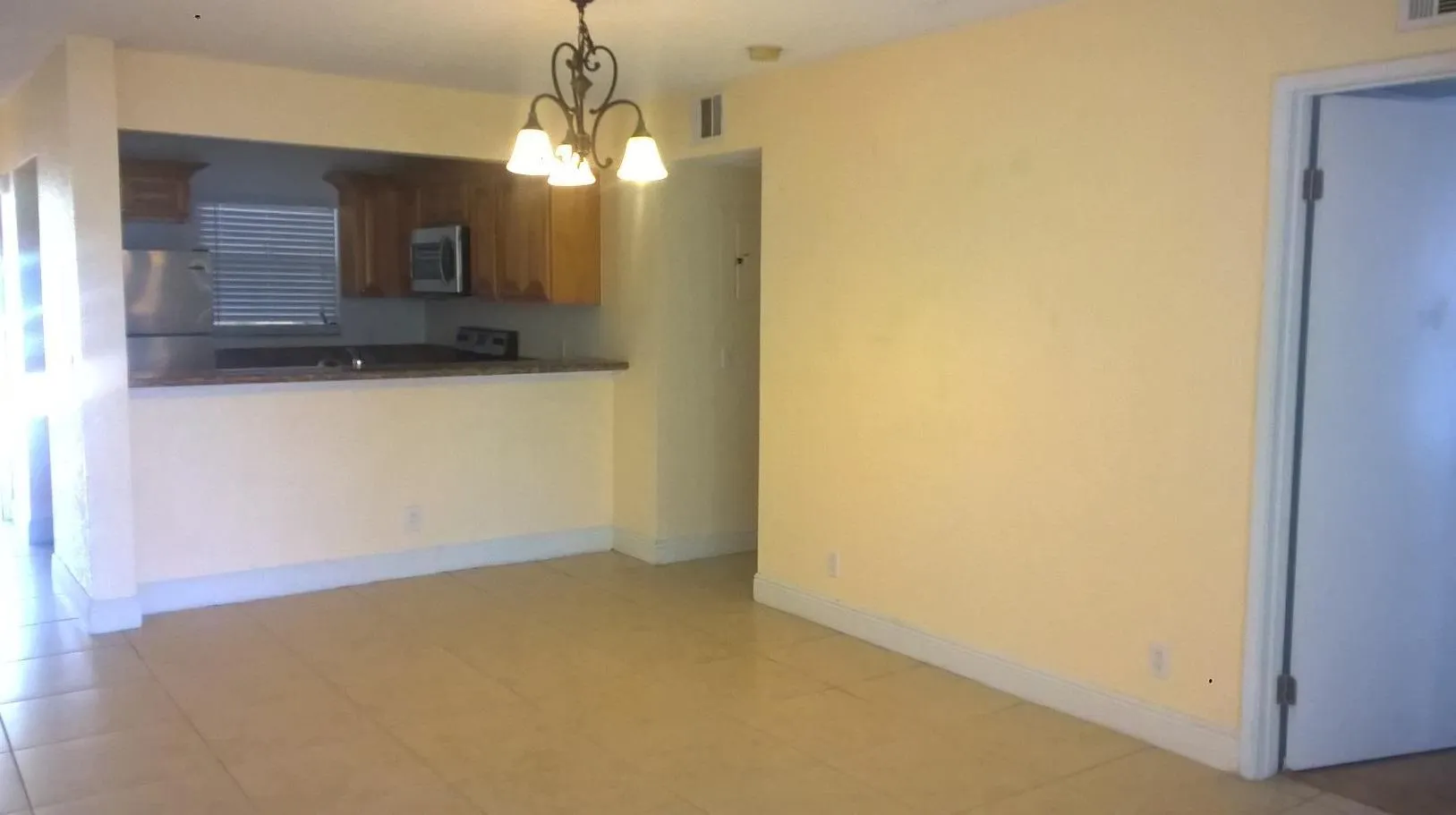 1484 Lake Crystal B Drive, #B