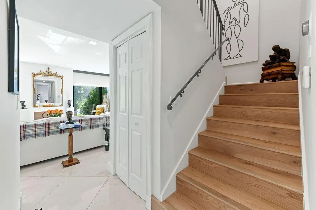 1924 Presidential Way, #2-C