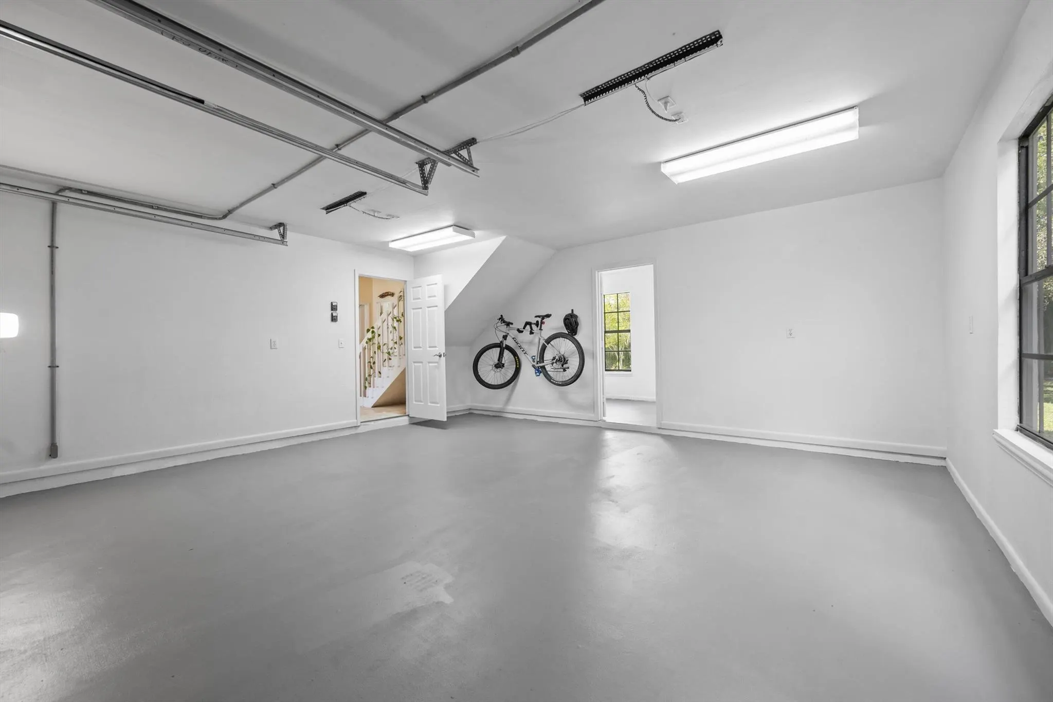 16185 72nd Drive N