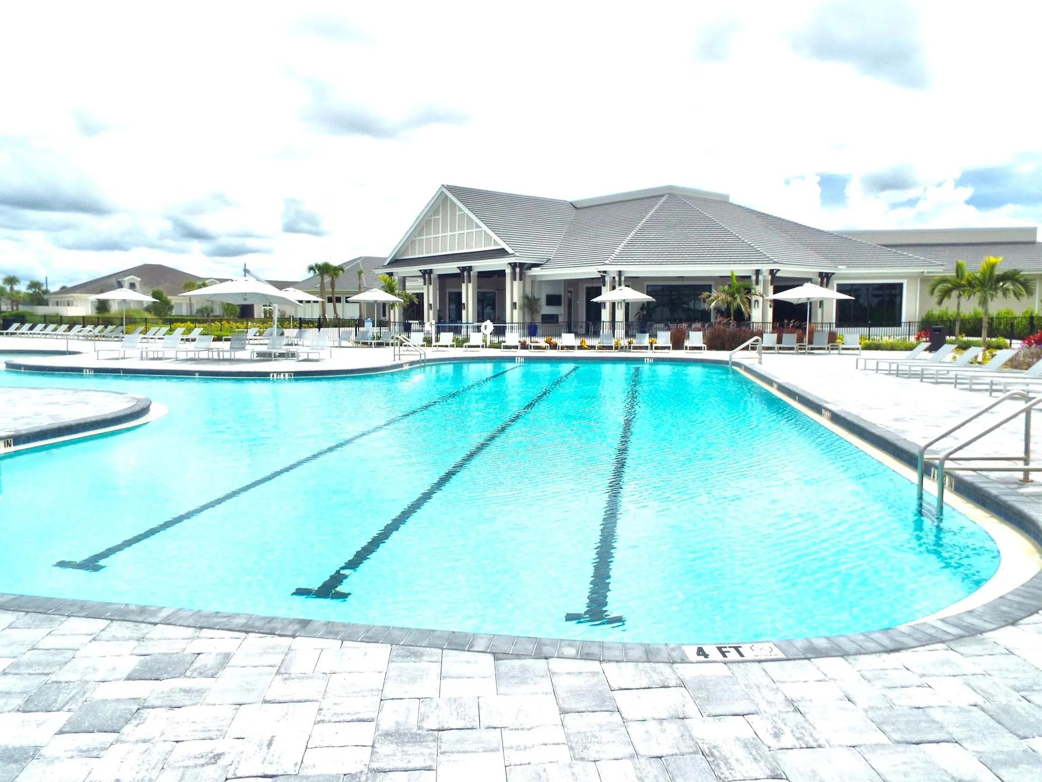 5721 Oakmont Court, #9022