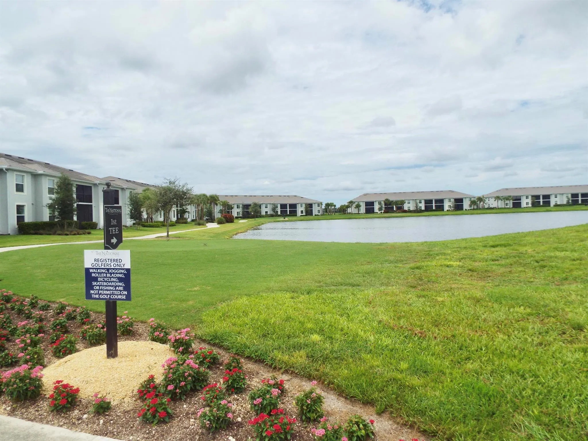 5721 Oakmont Court, #9022