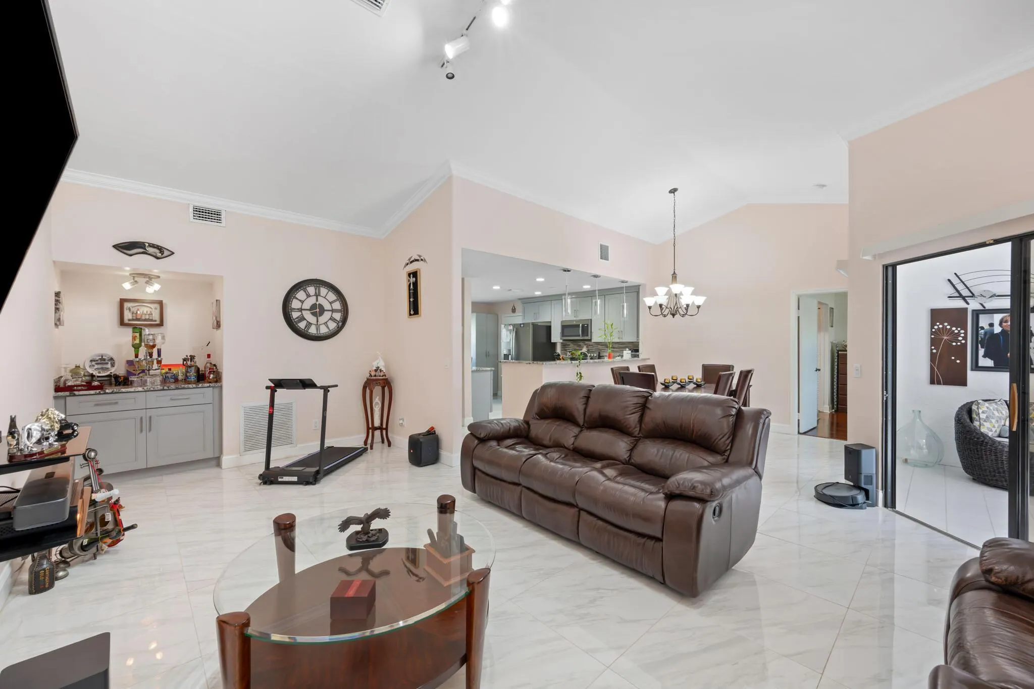 8216 Waterline Drive