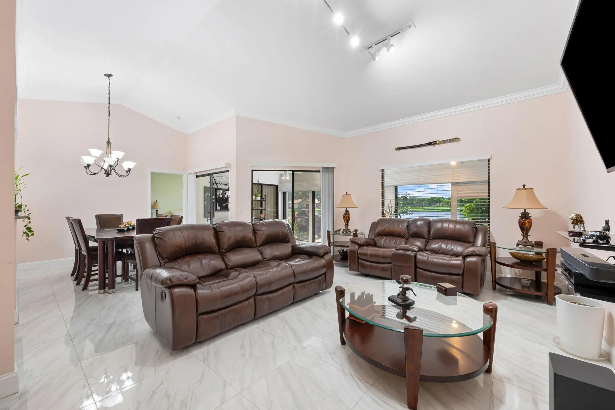 8216 Waterline Drive
