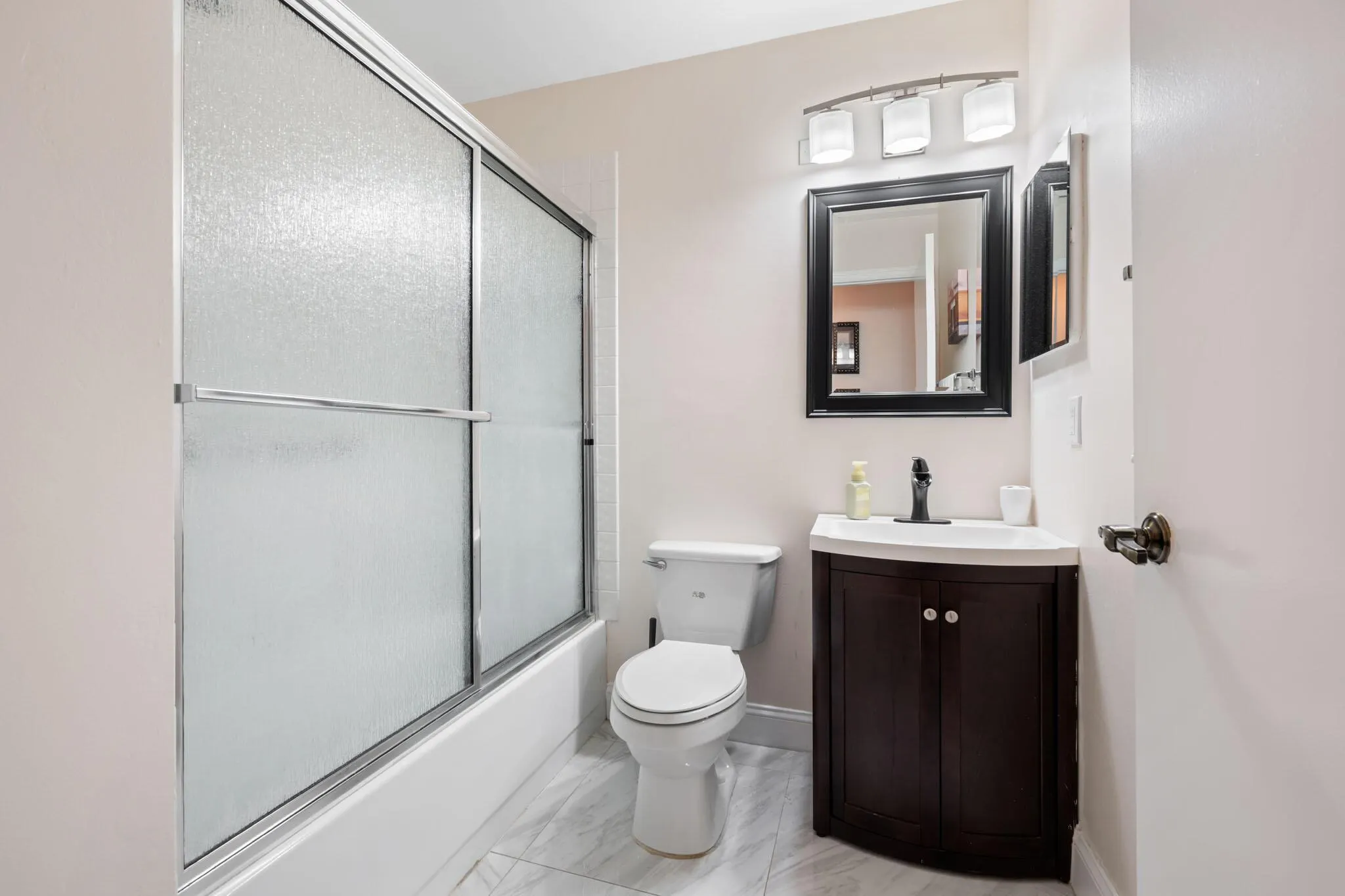 8216 Waterline Drive