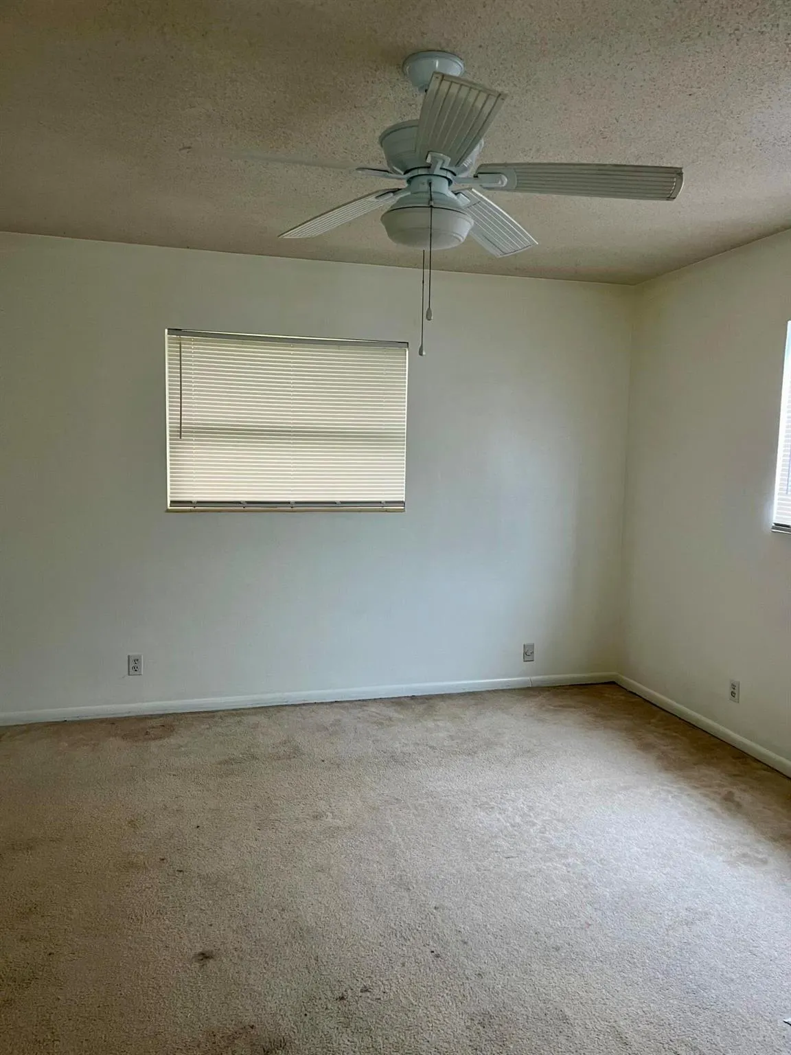 658 NE 6th Court, #L