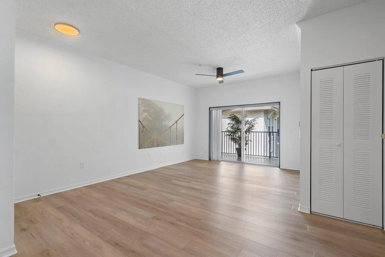 2414 Tuscany Way