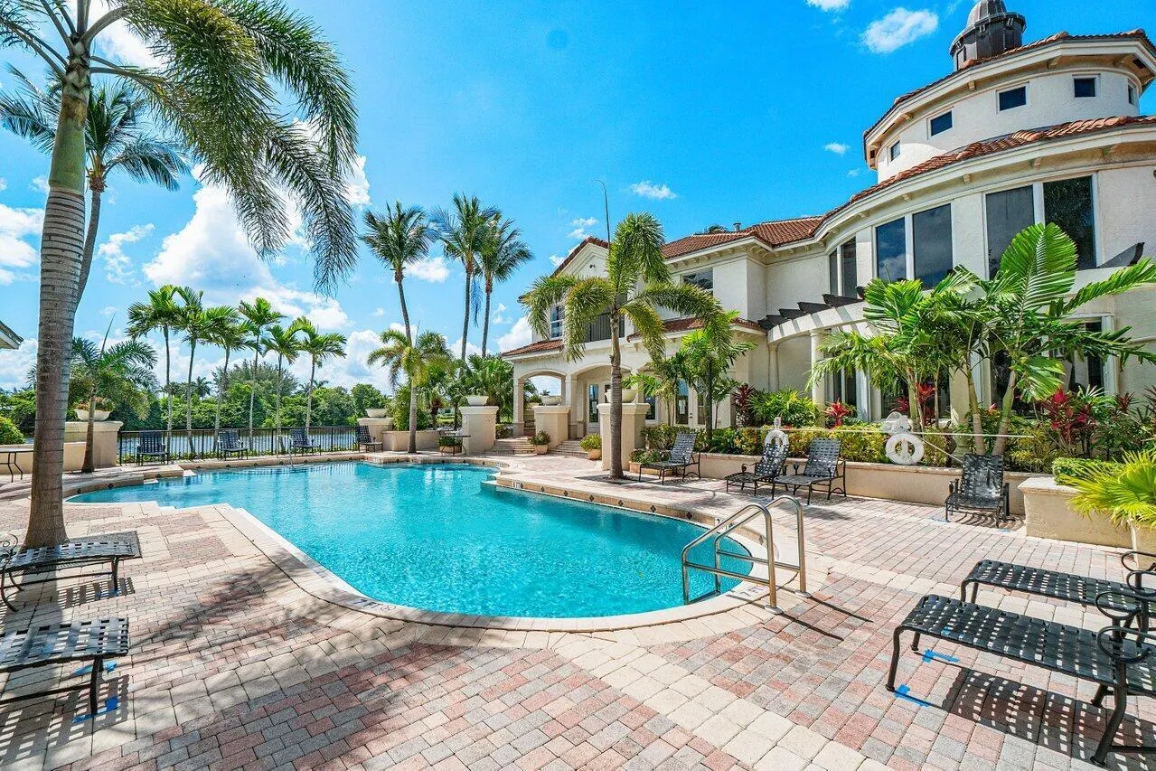 2414 Tuscany Way