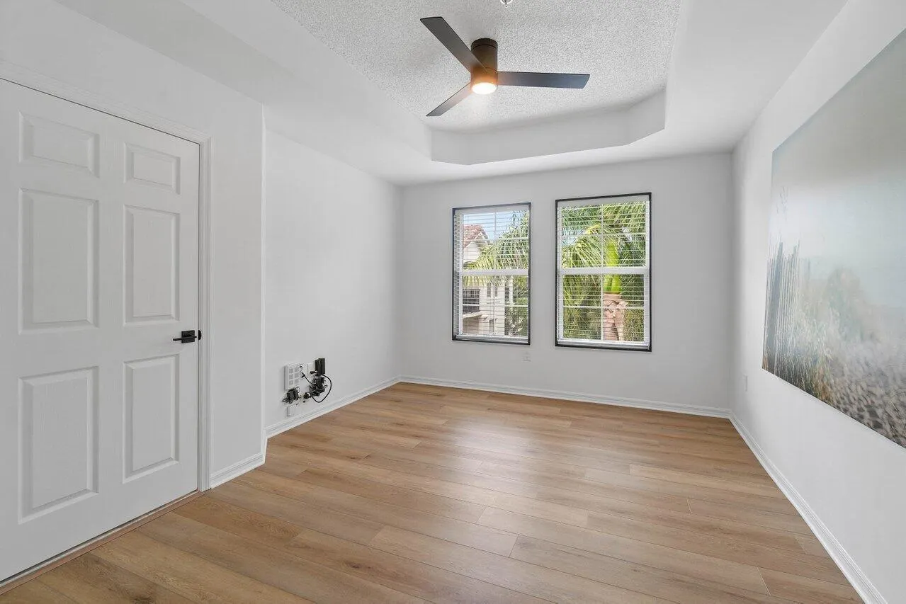 2414 Tuscany Way
