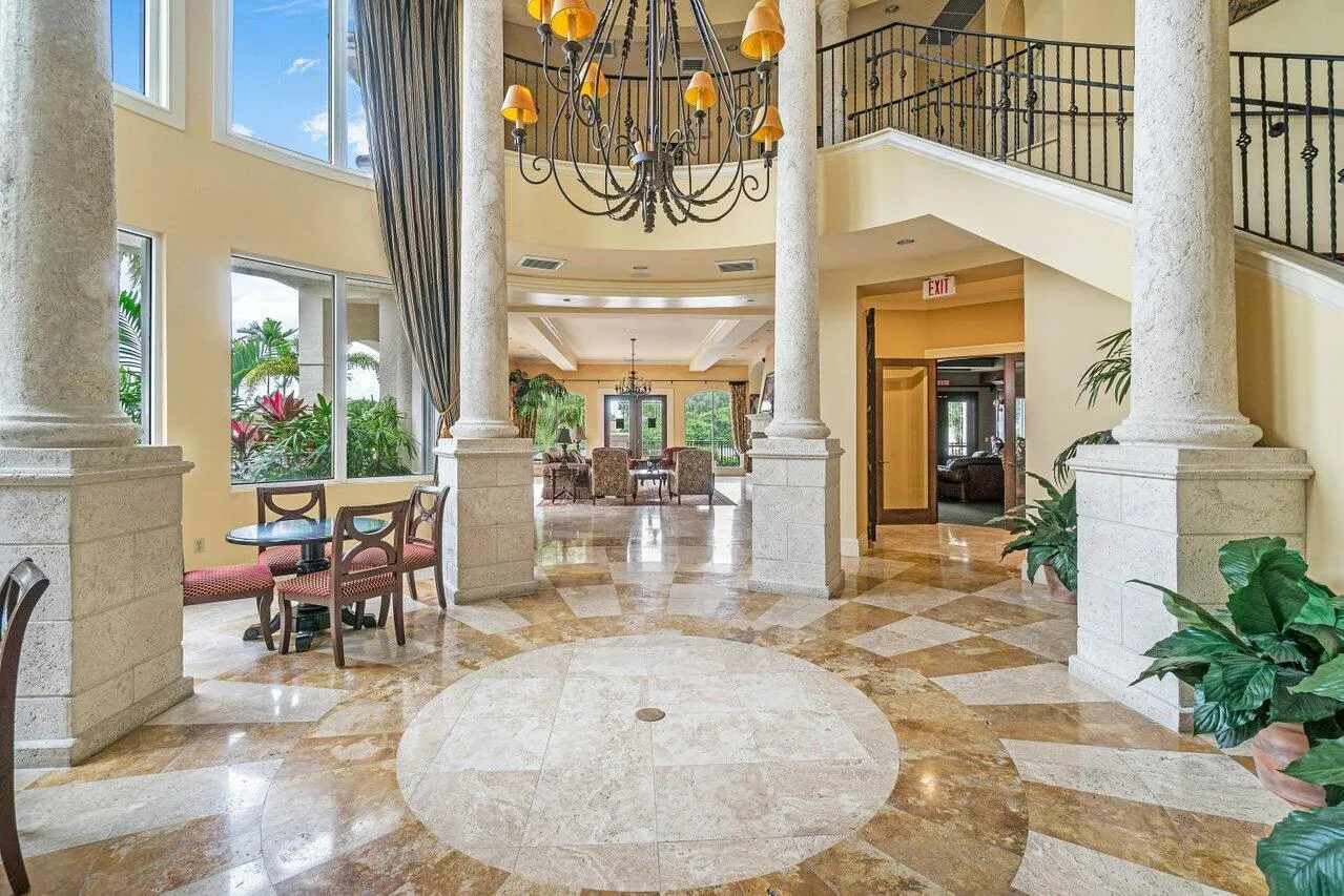 2414 Tuscany Way