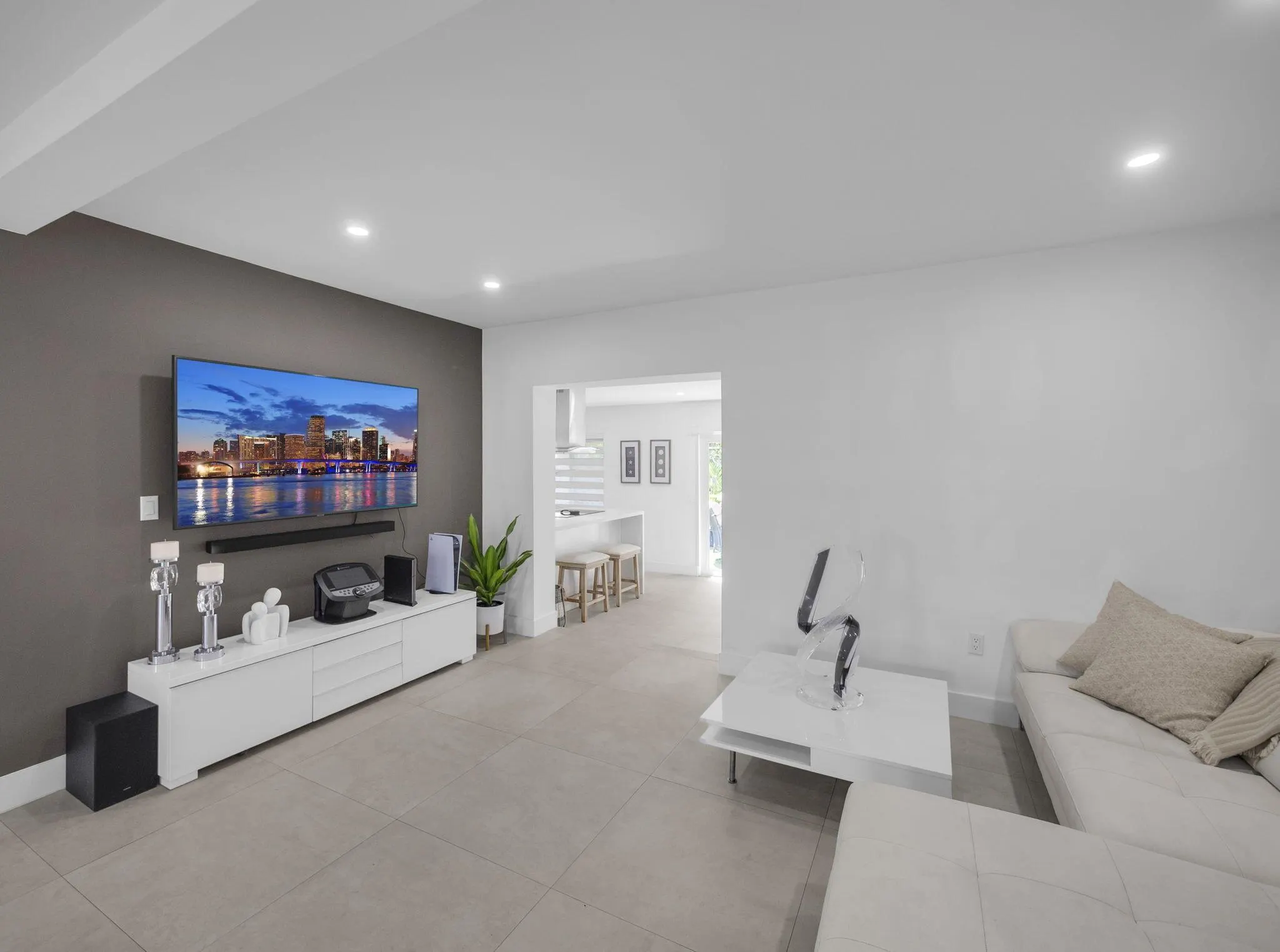 520 NE 135th Street