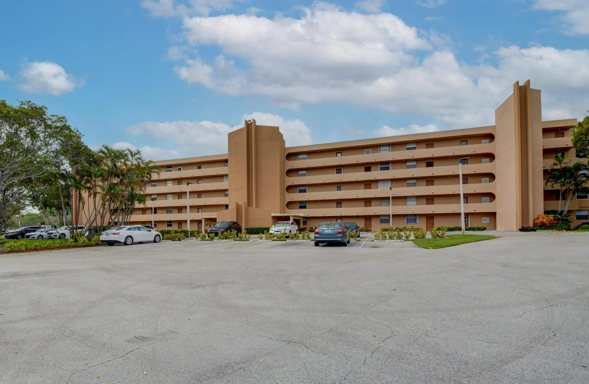 5301 NW 2nd Avenue, #Ph-G