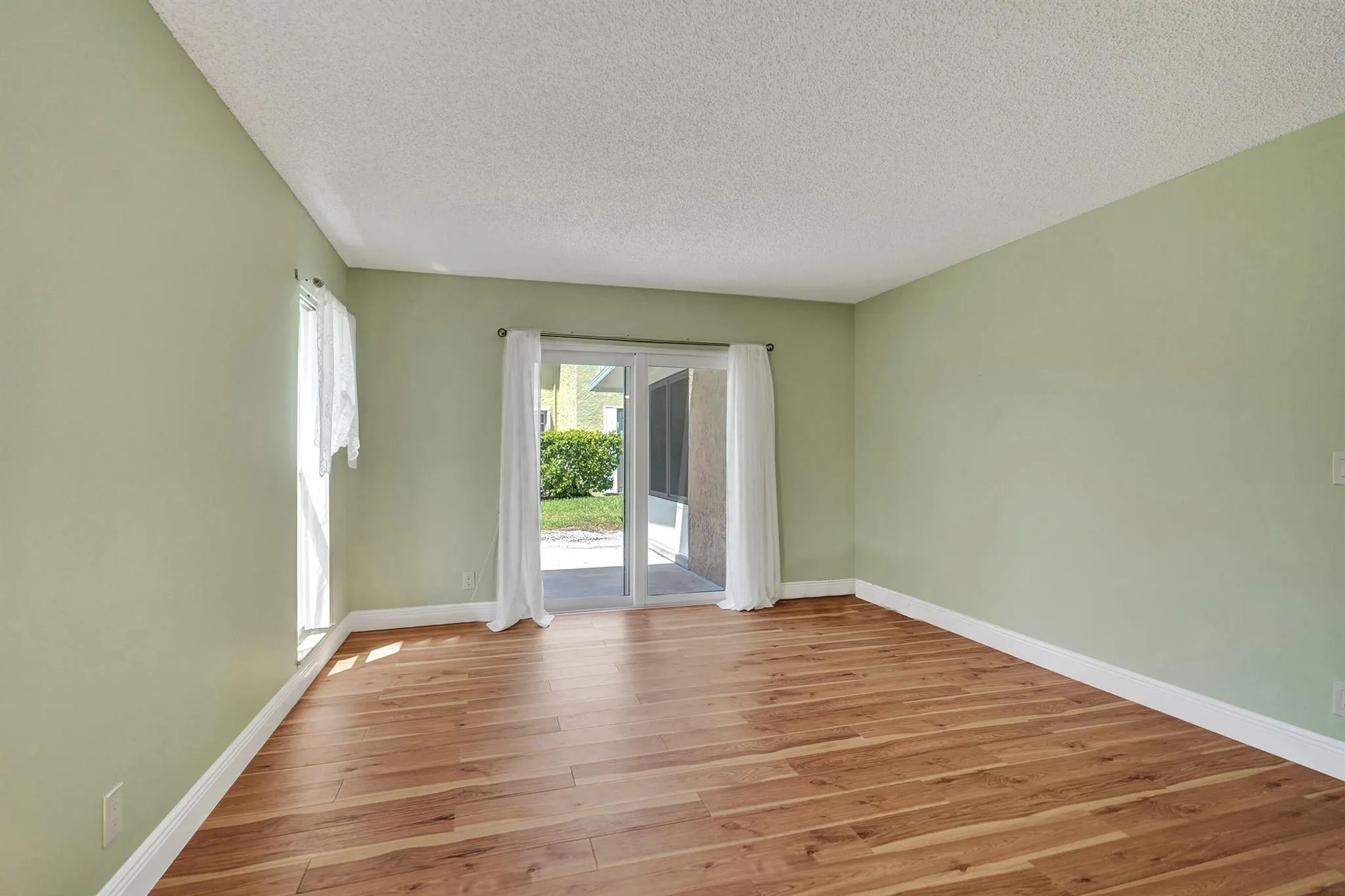 1051 Orange Terrace, #101