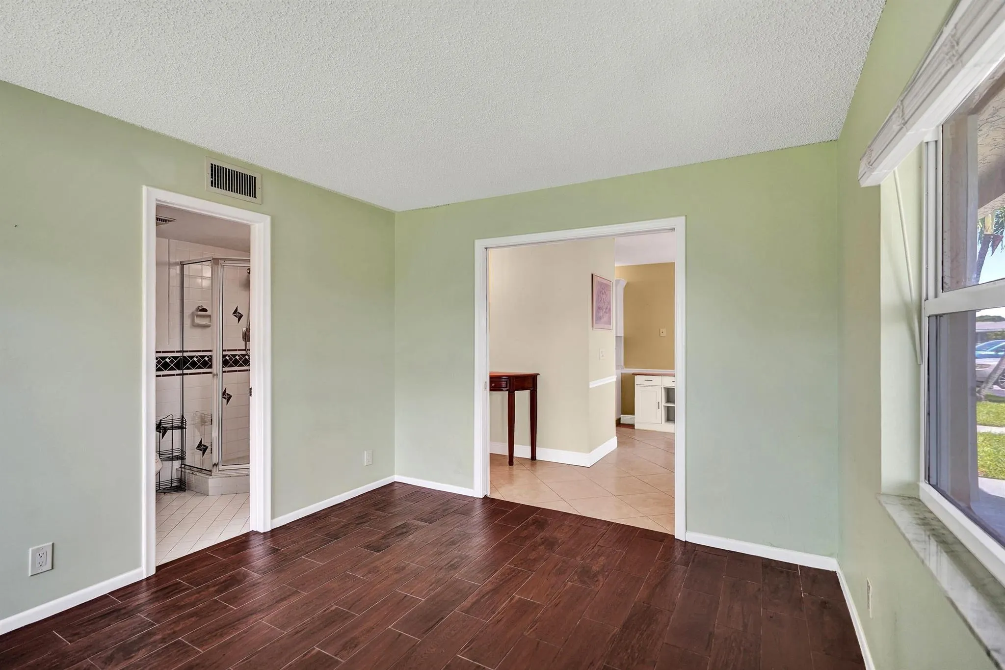 1051 Orange Terrace, #101