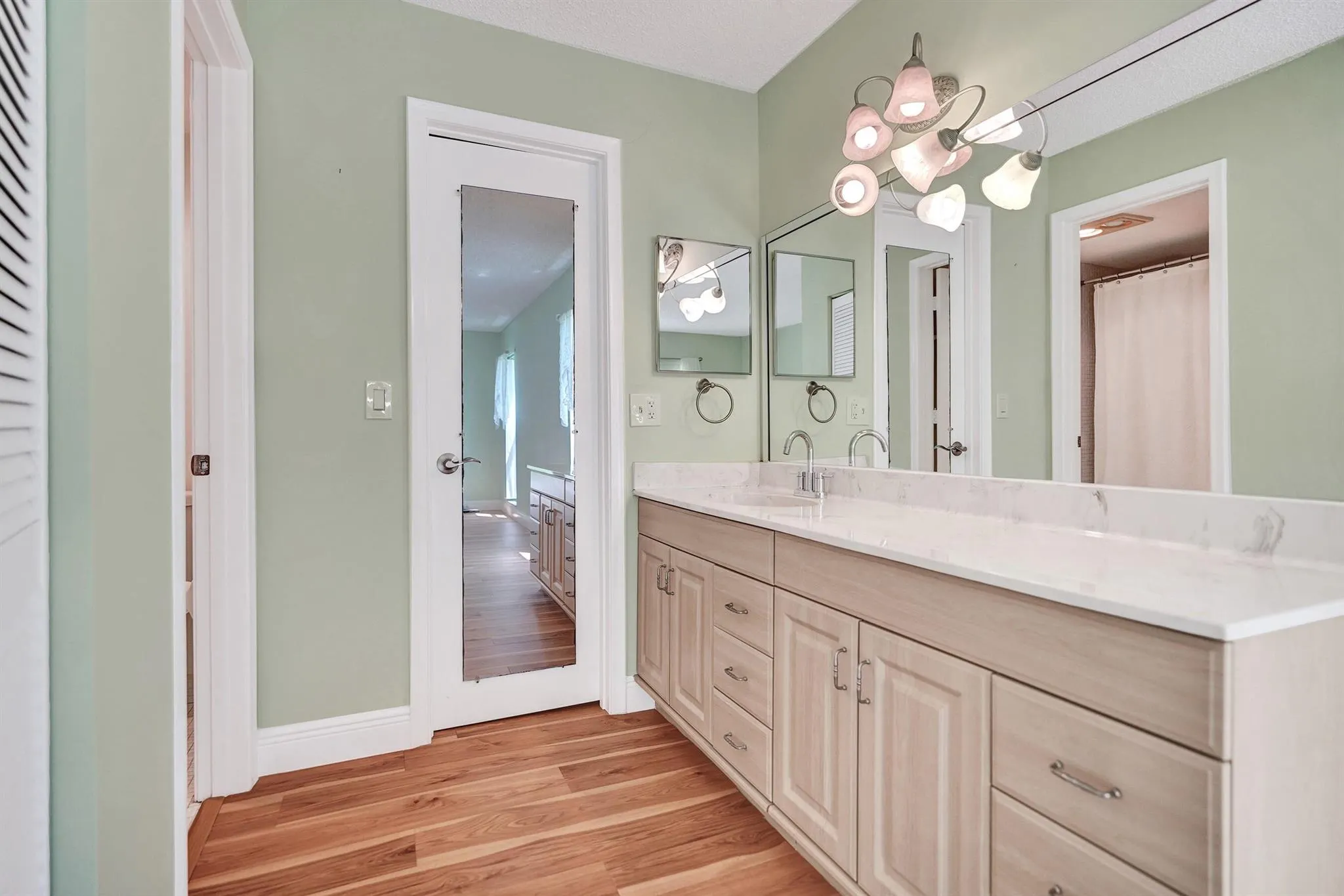 1051 Orange Terrace, #101
