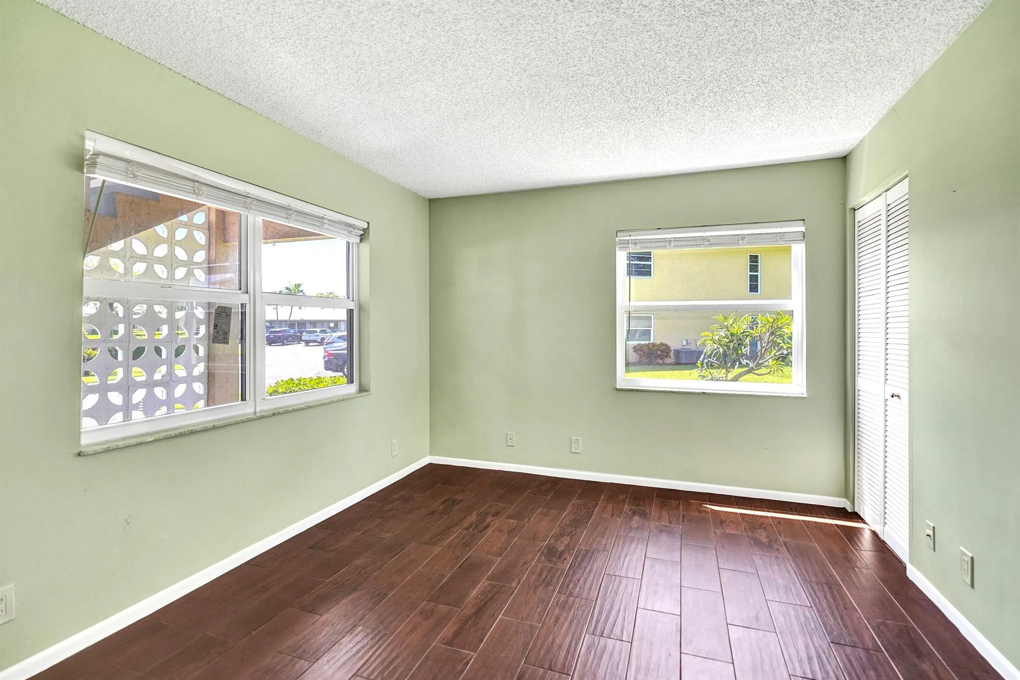 1051 Orange Terrace, #101