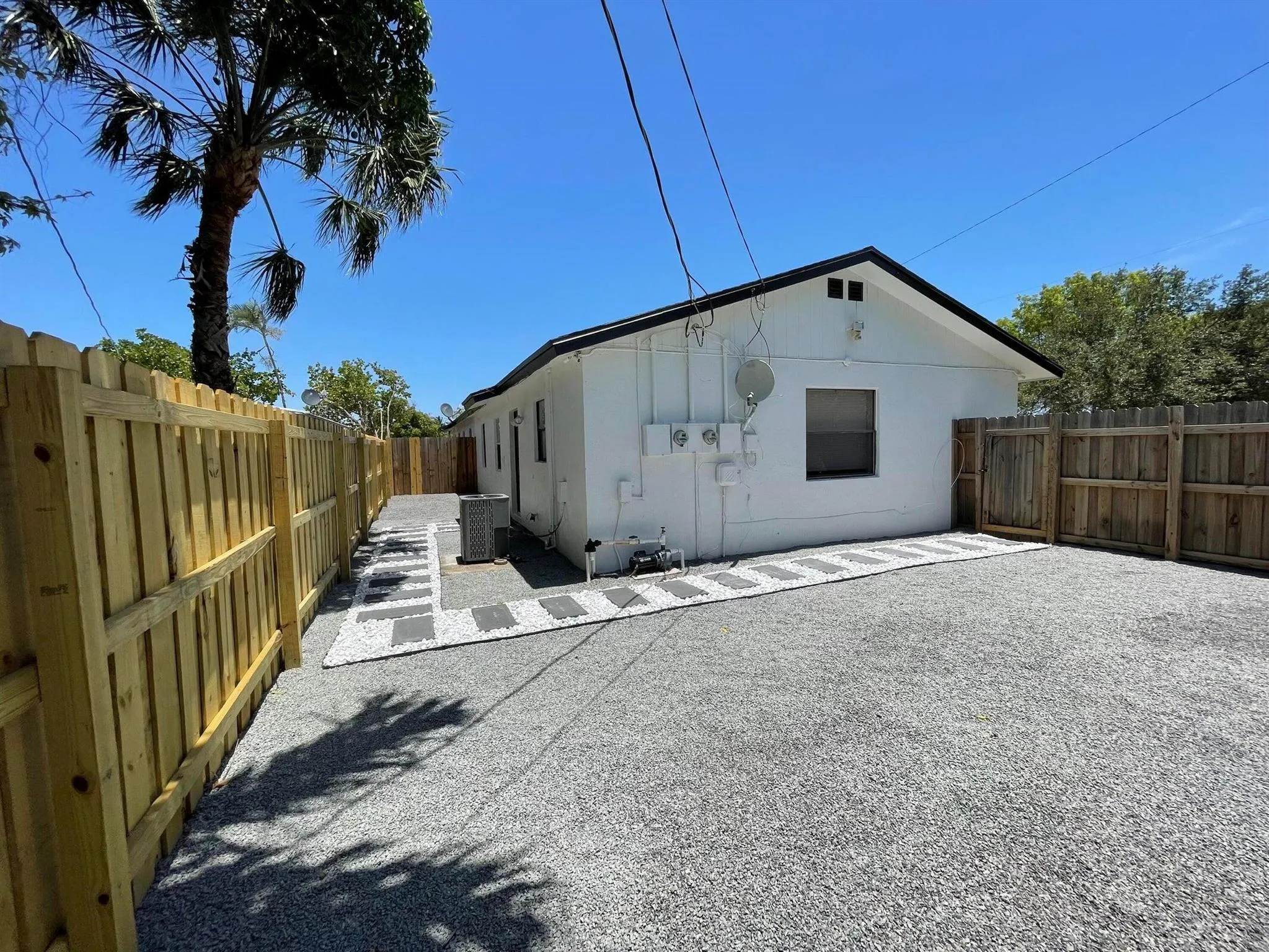 265 NE 12 Street
