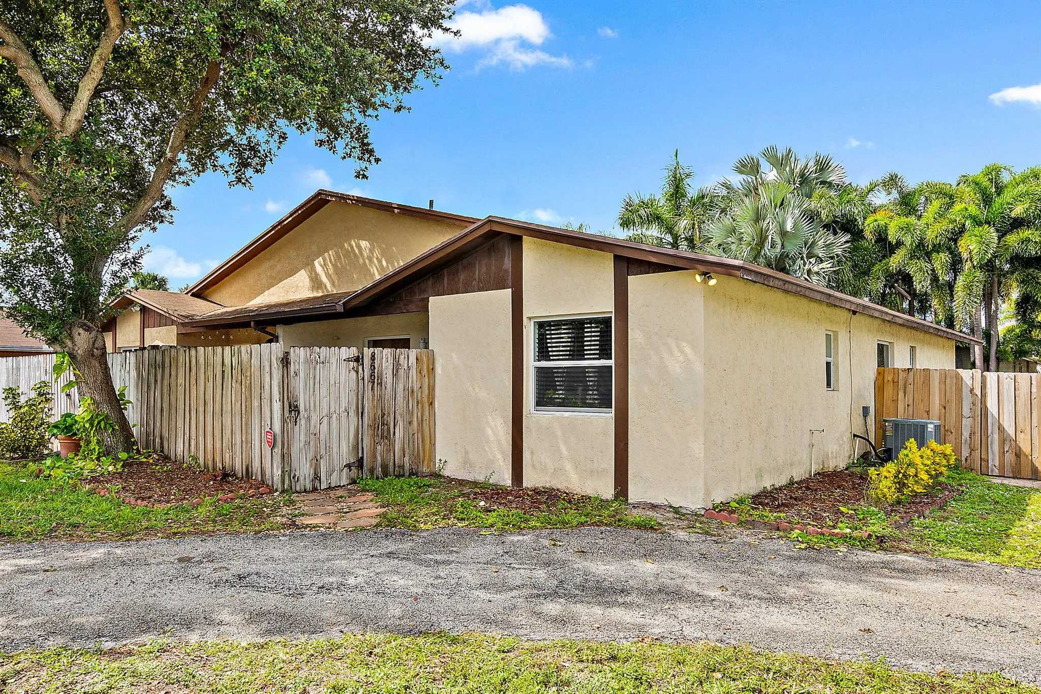 8667 SE Uranus Terrace SE