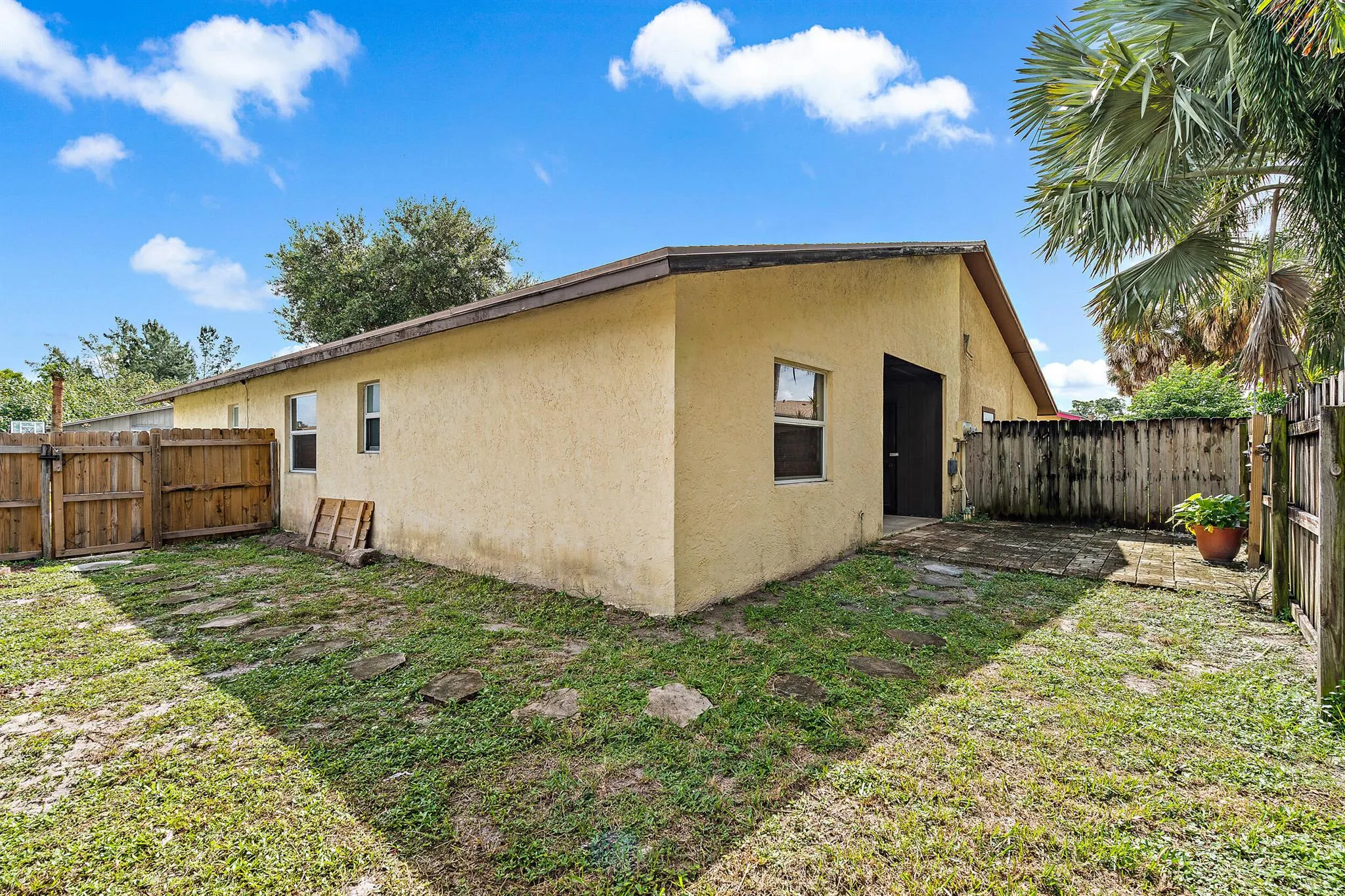 8667 SE Uranus Terrace SE
