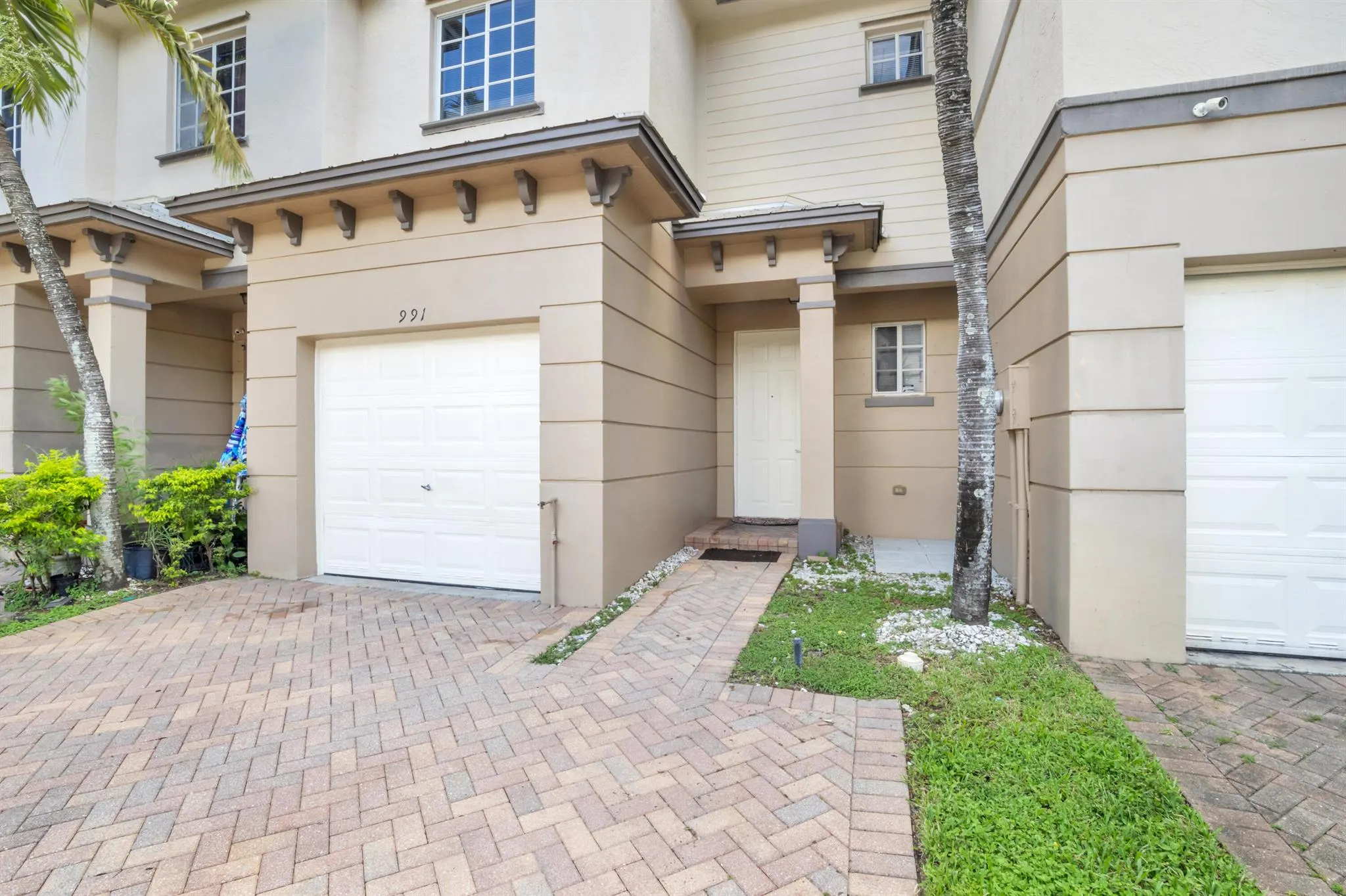991 Abaco Lane