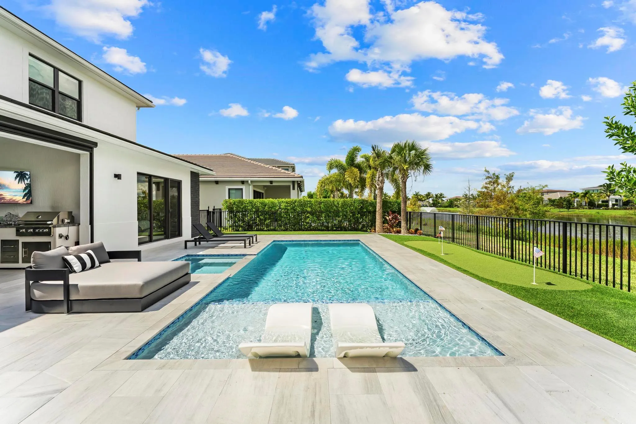 12490 Solana Bay Circle