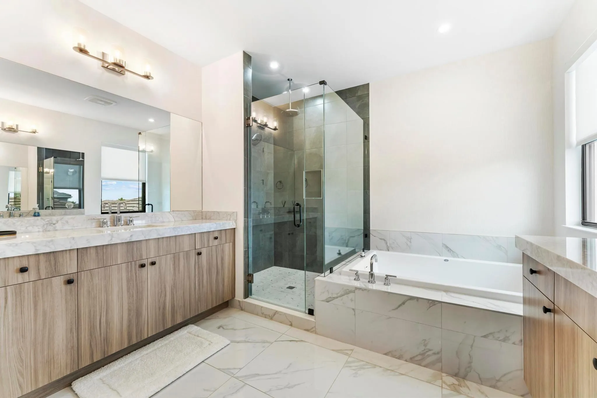12490 Solana Bay Circle