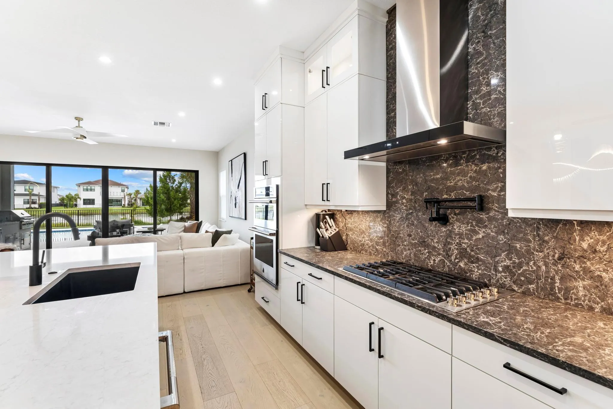 12490 Solana Bay Circle