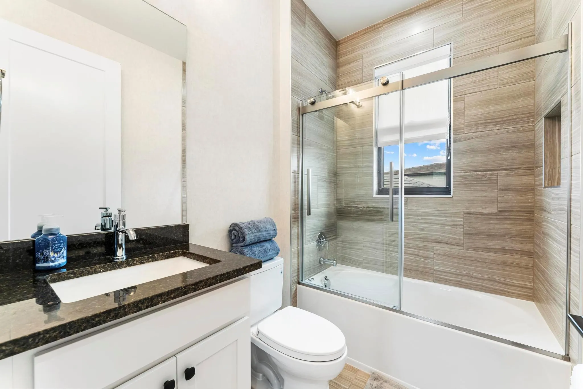 12490 Solana Bay Circle