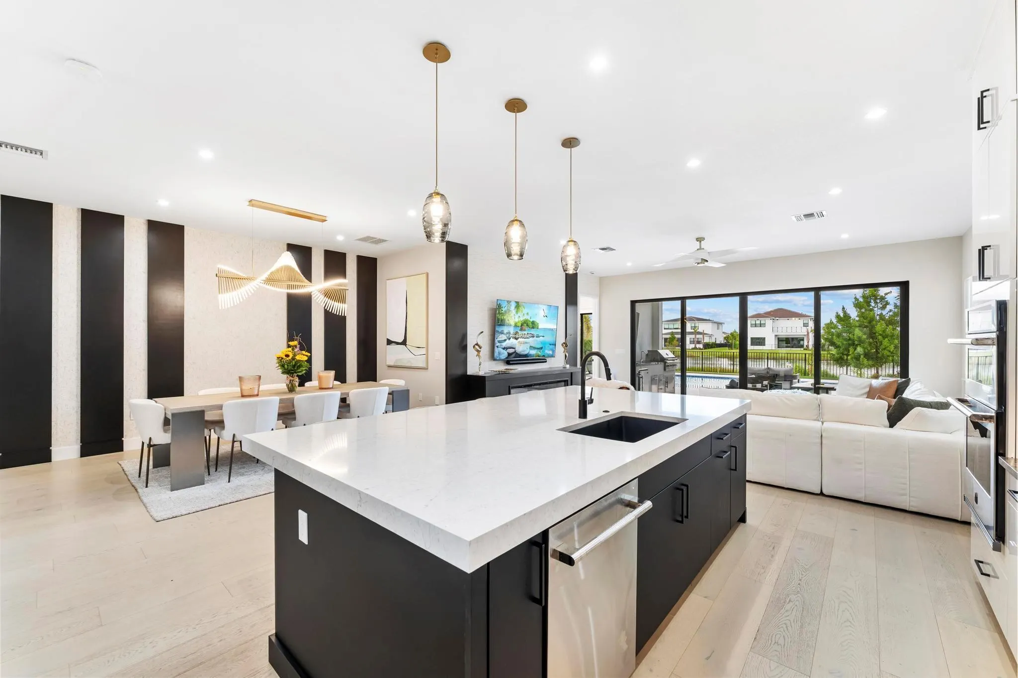 12490 Solana Bay Circle