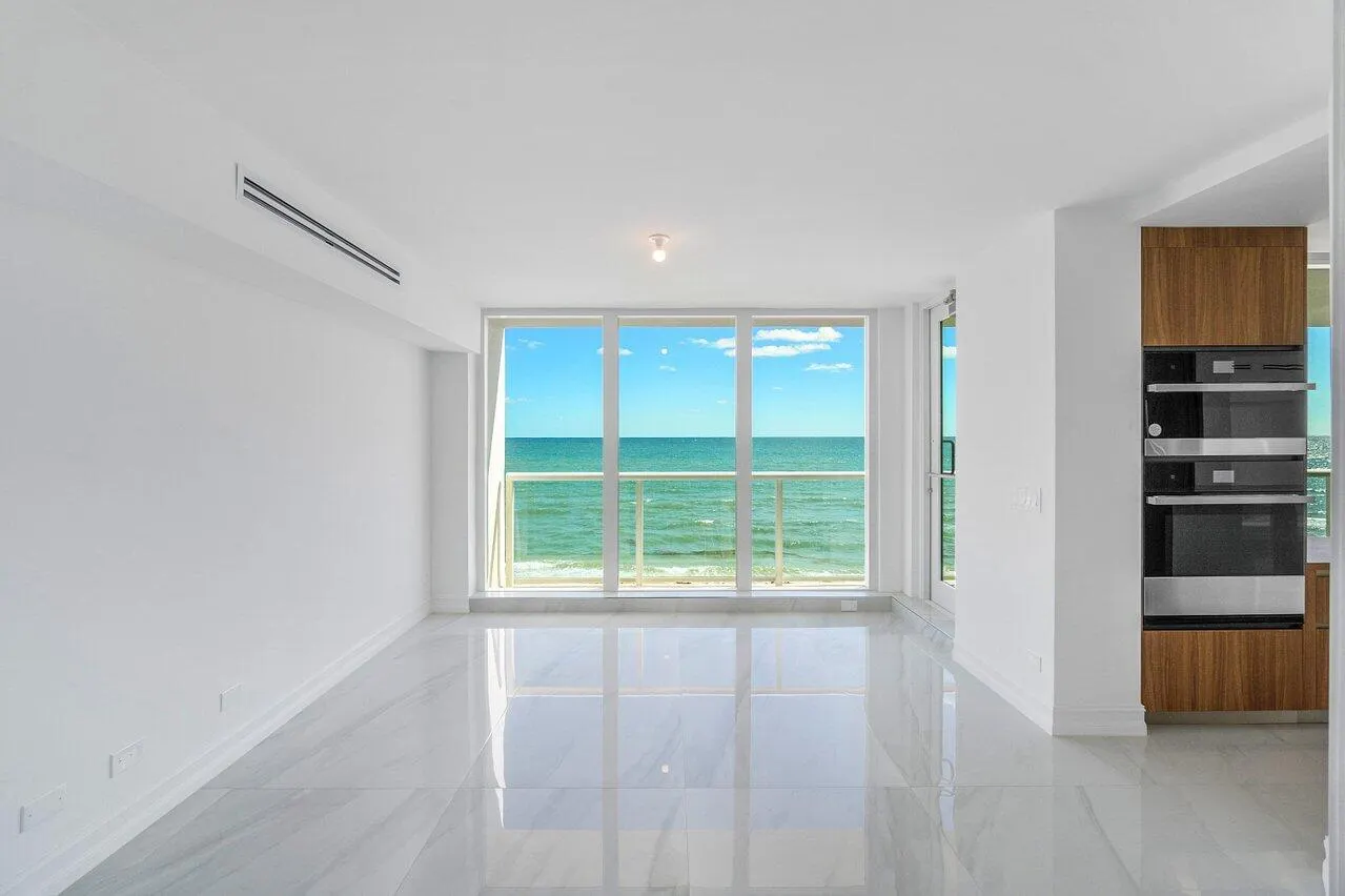 3505 S Ocean Boulevard, #4s