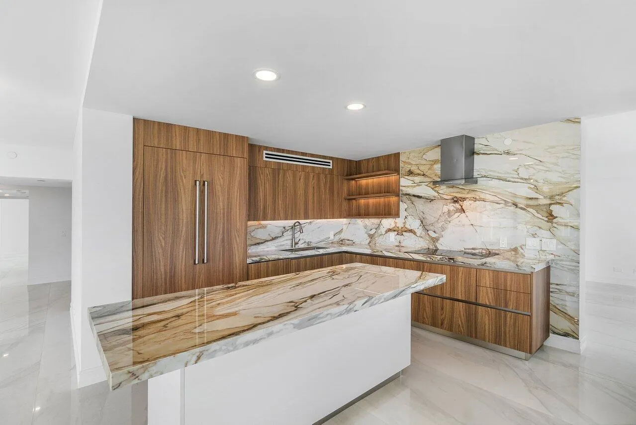 3505 S Ocean Boulevard, #4s