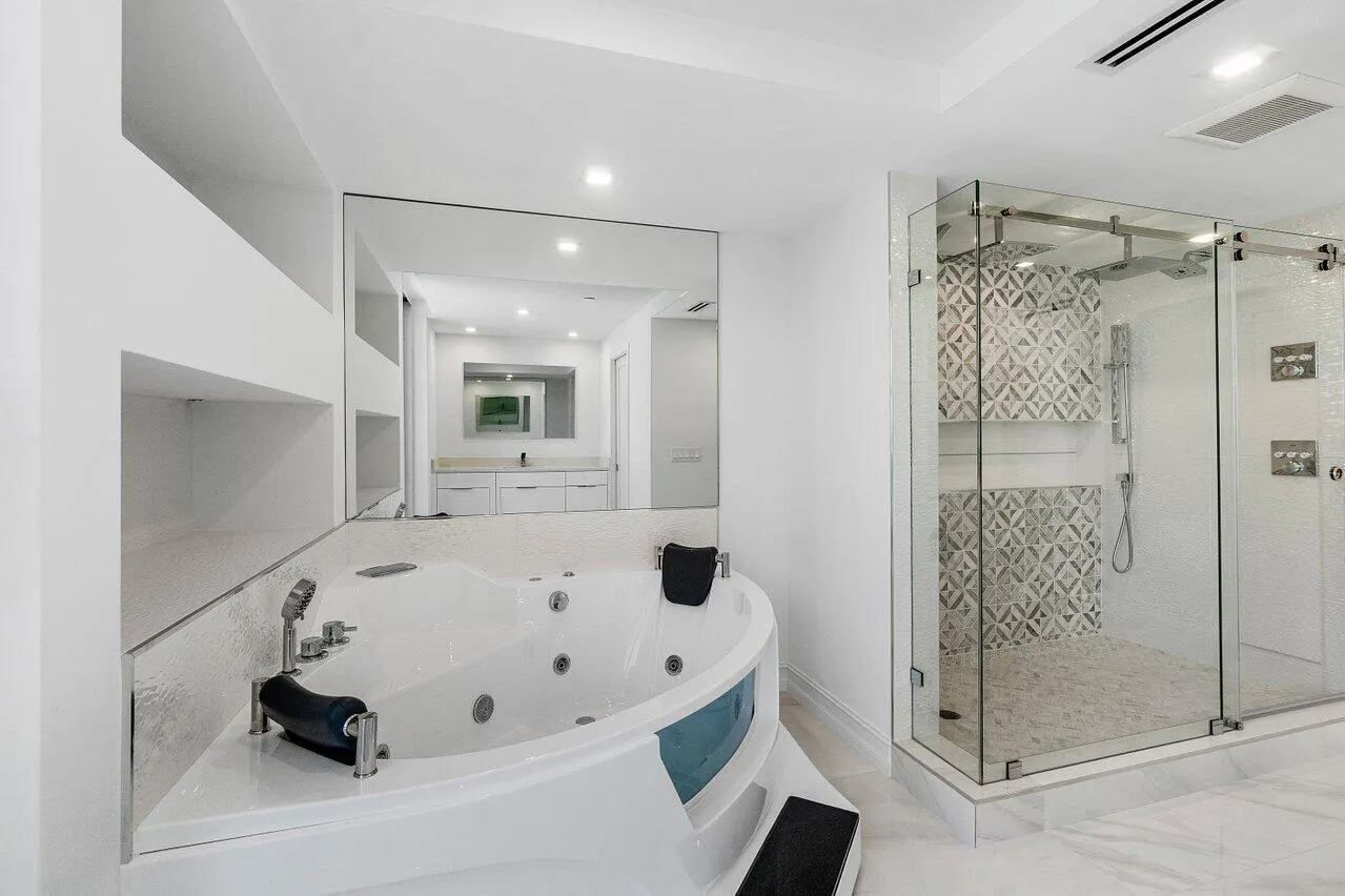 3505 S Ocean Boulevard, #4s