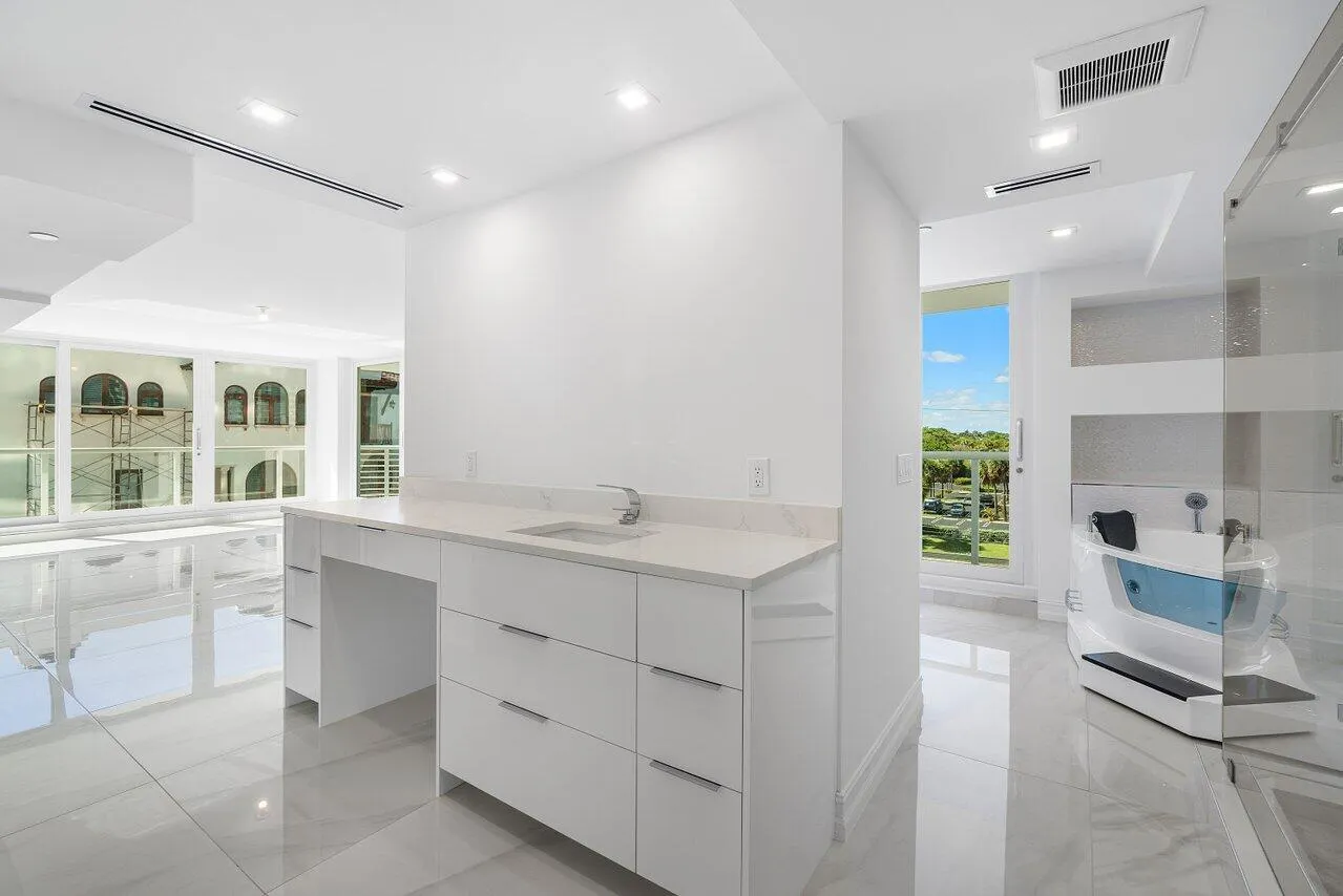 3505 S Ocean Boulevard, #4s