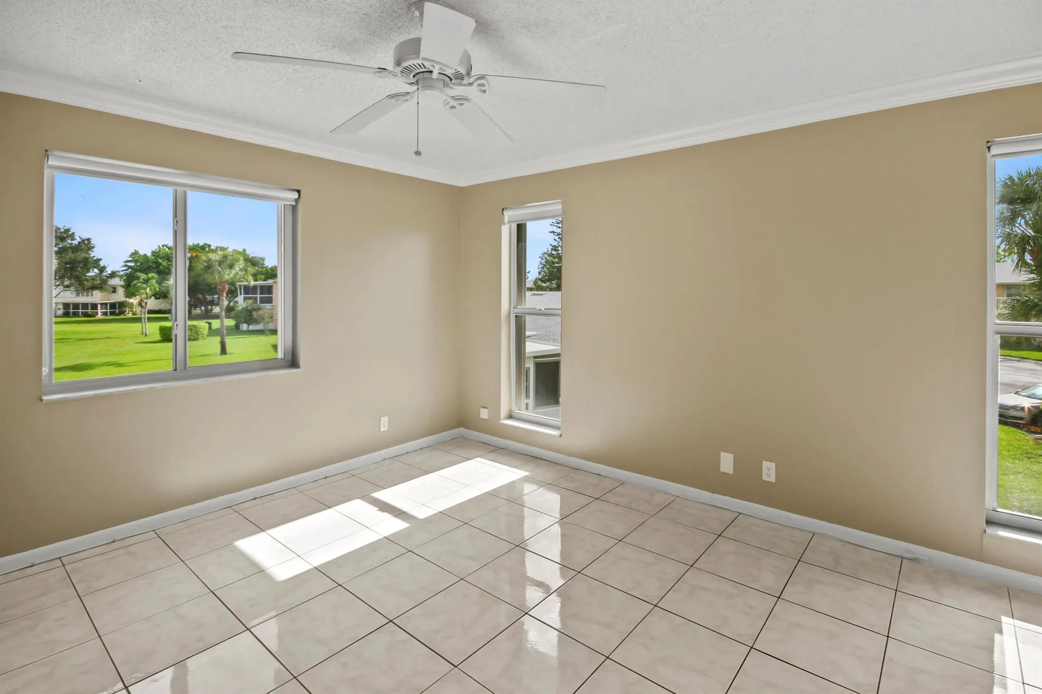 1421 NW 20th 204 Avenue, #204