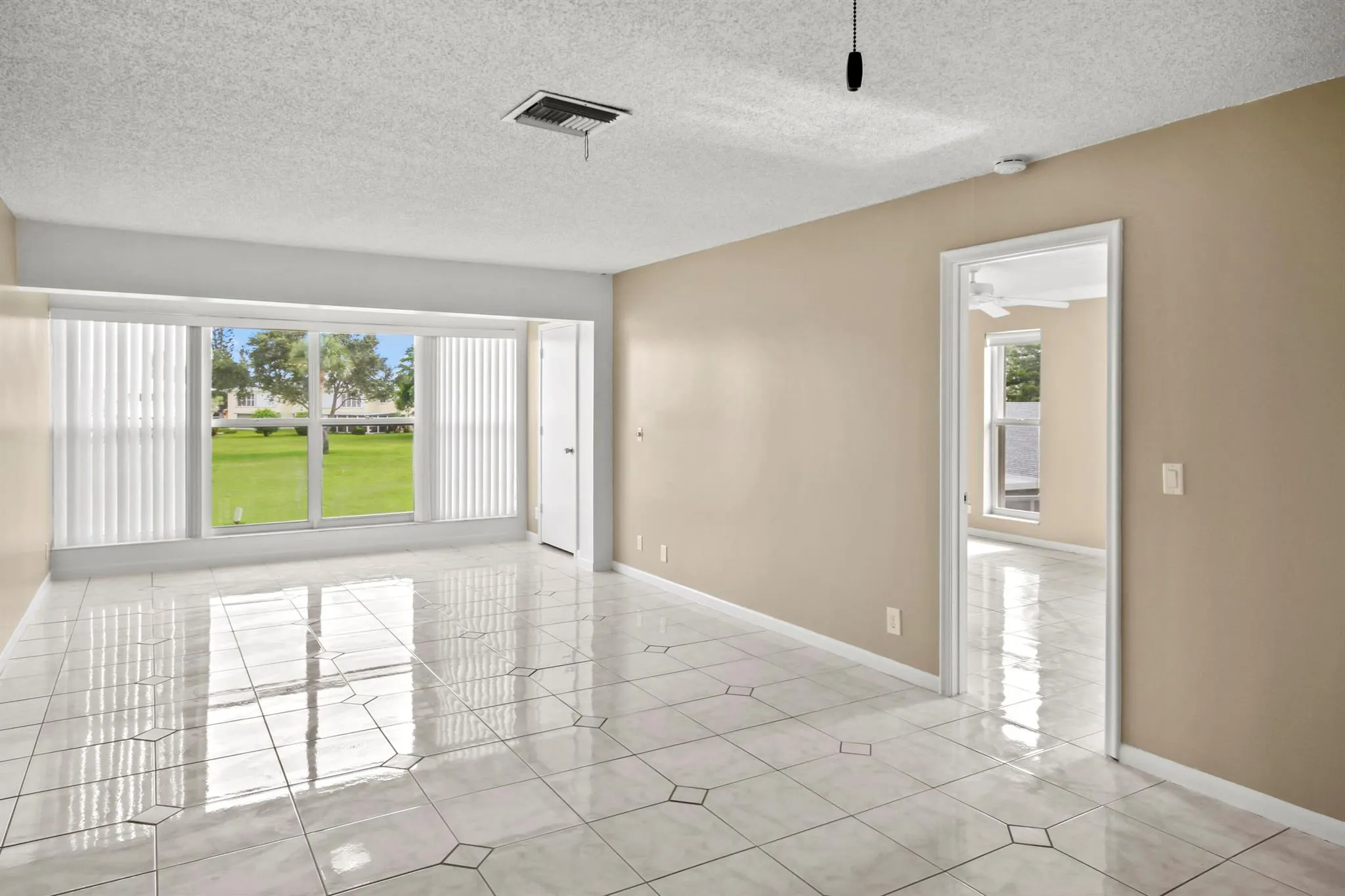 1421 NW 20th 204 Avenue, #204