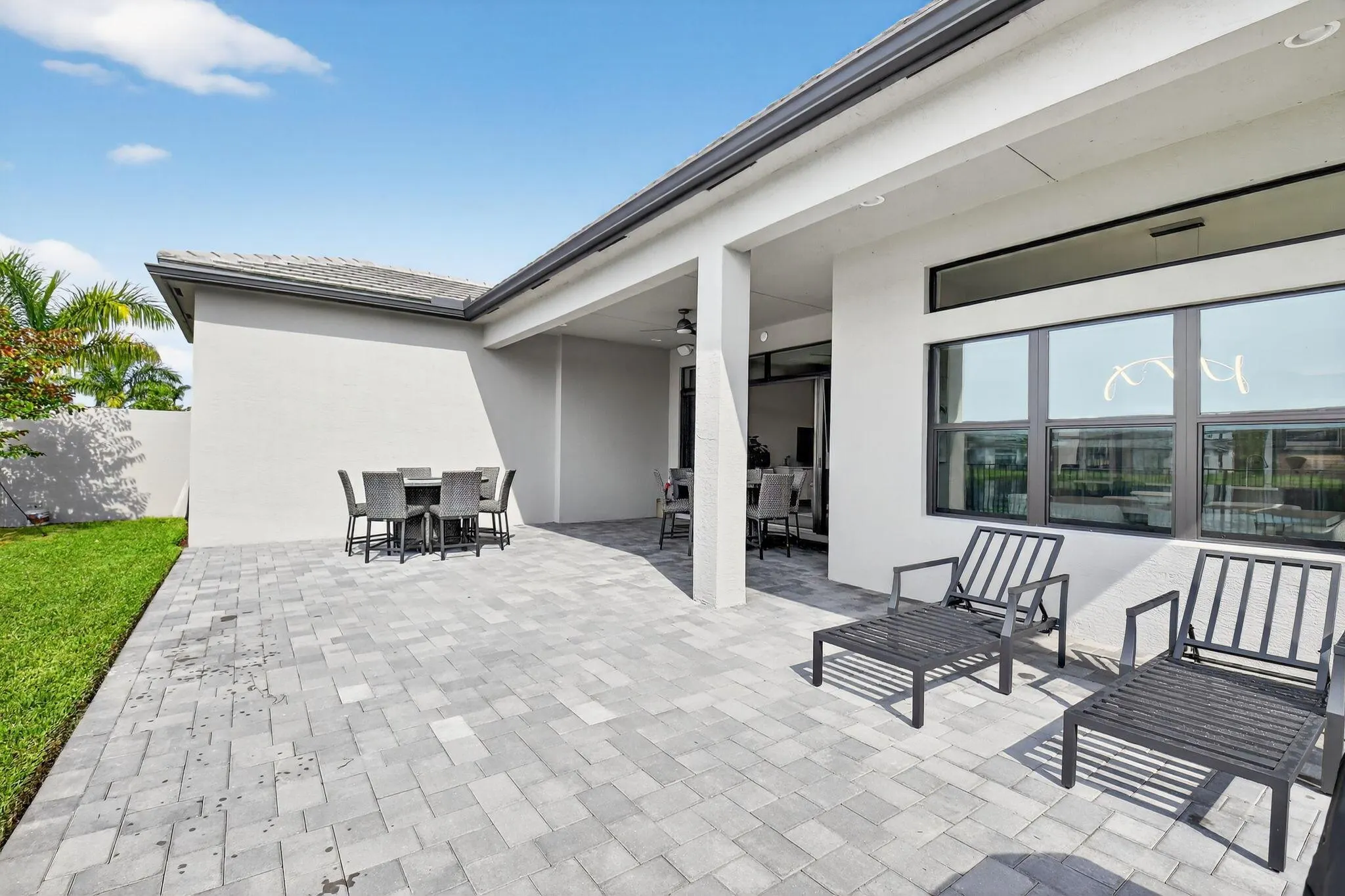 9858 Lilac Fld Way