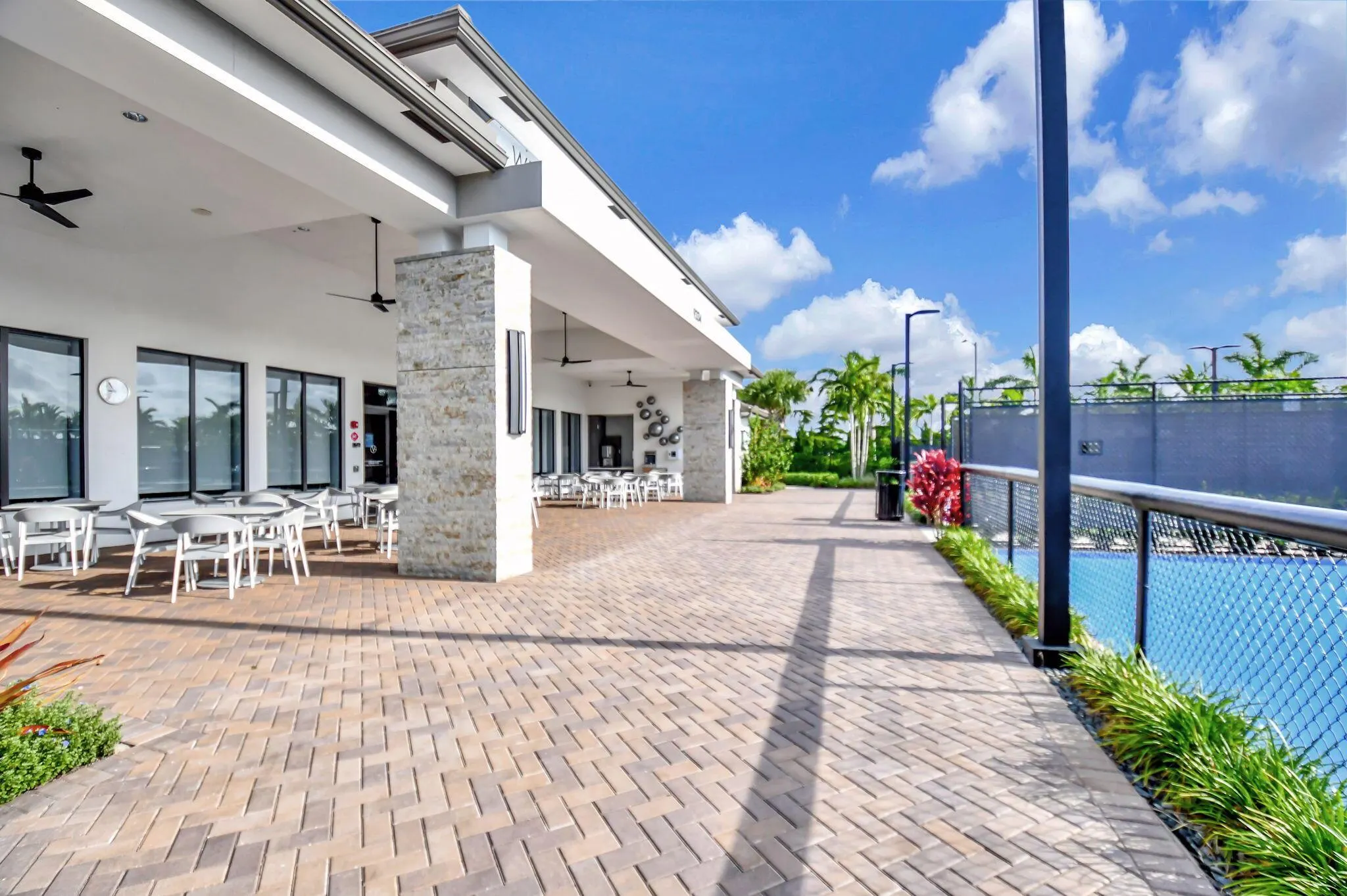 9858 Lilac Fld Way