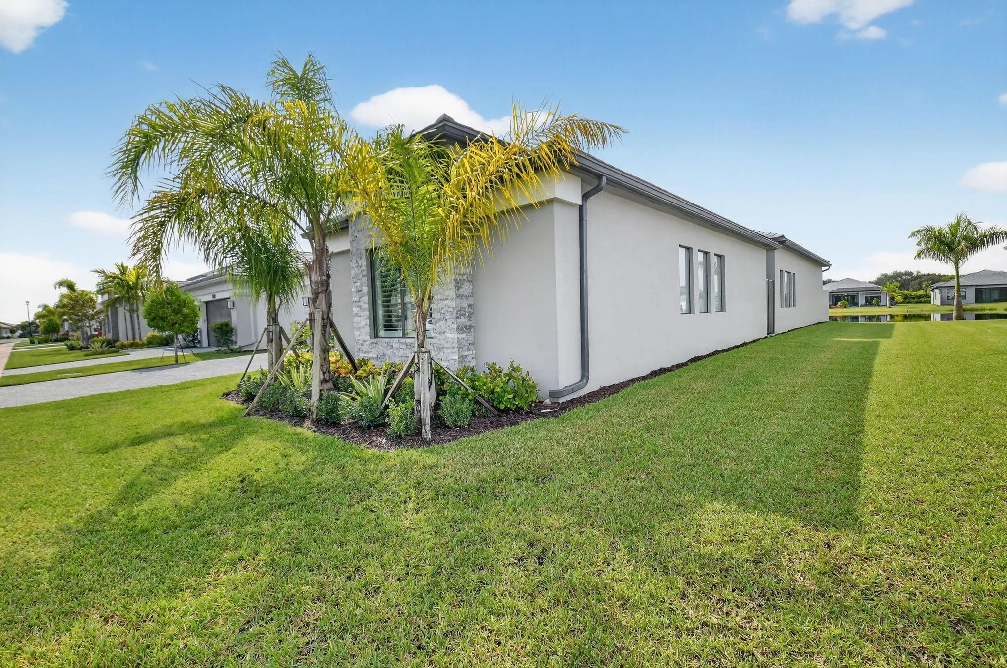 9858 Lilac Fld Way
