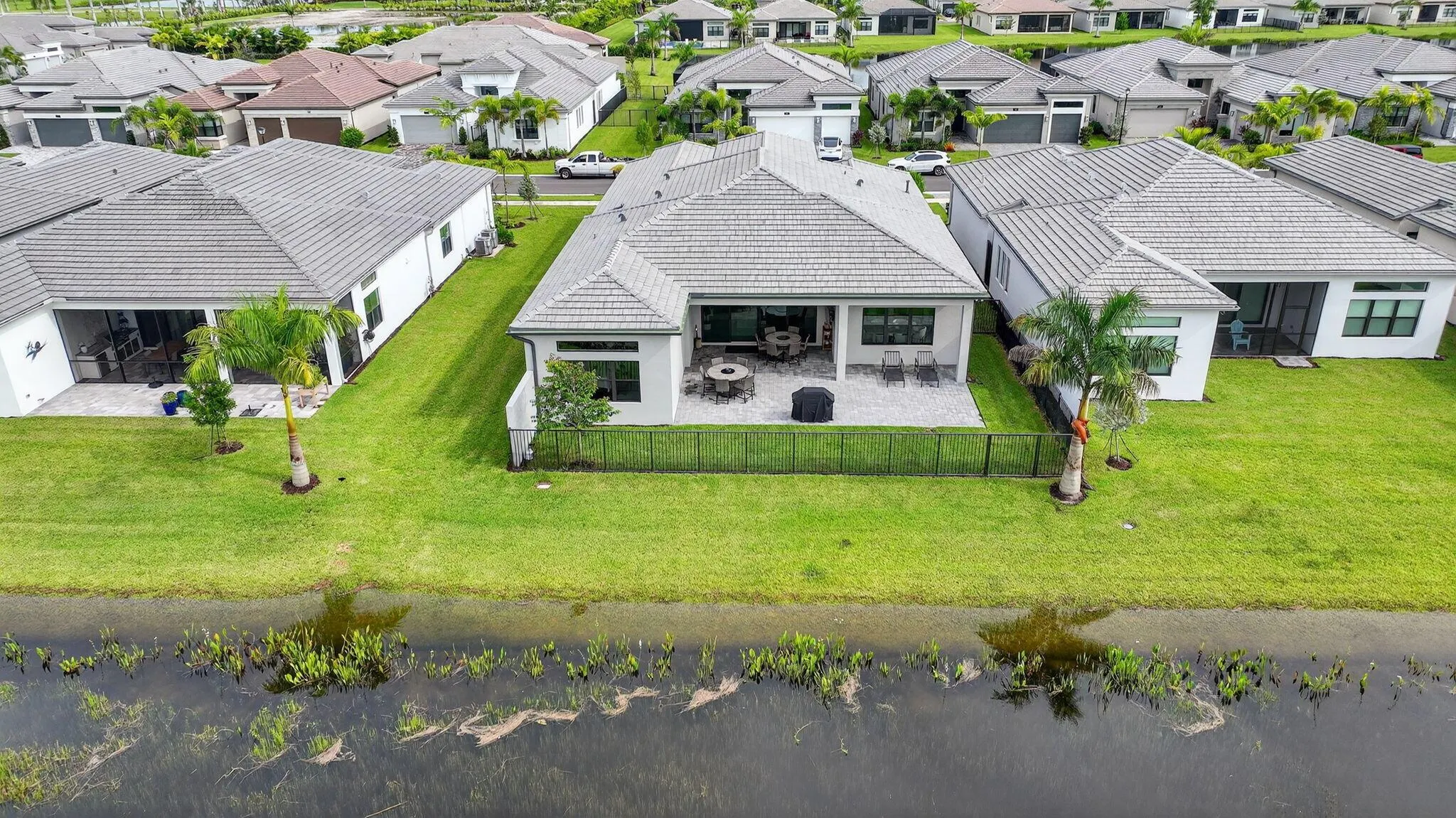 9858 Lilac Fld Way