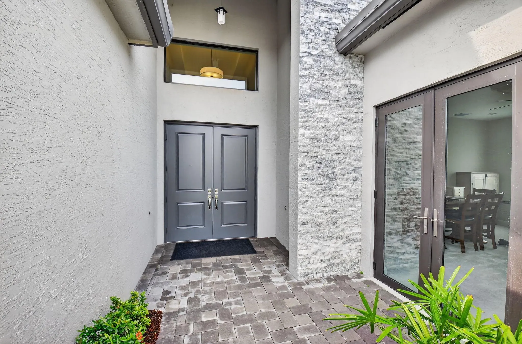 9858 Lilac Fld Way