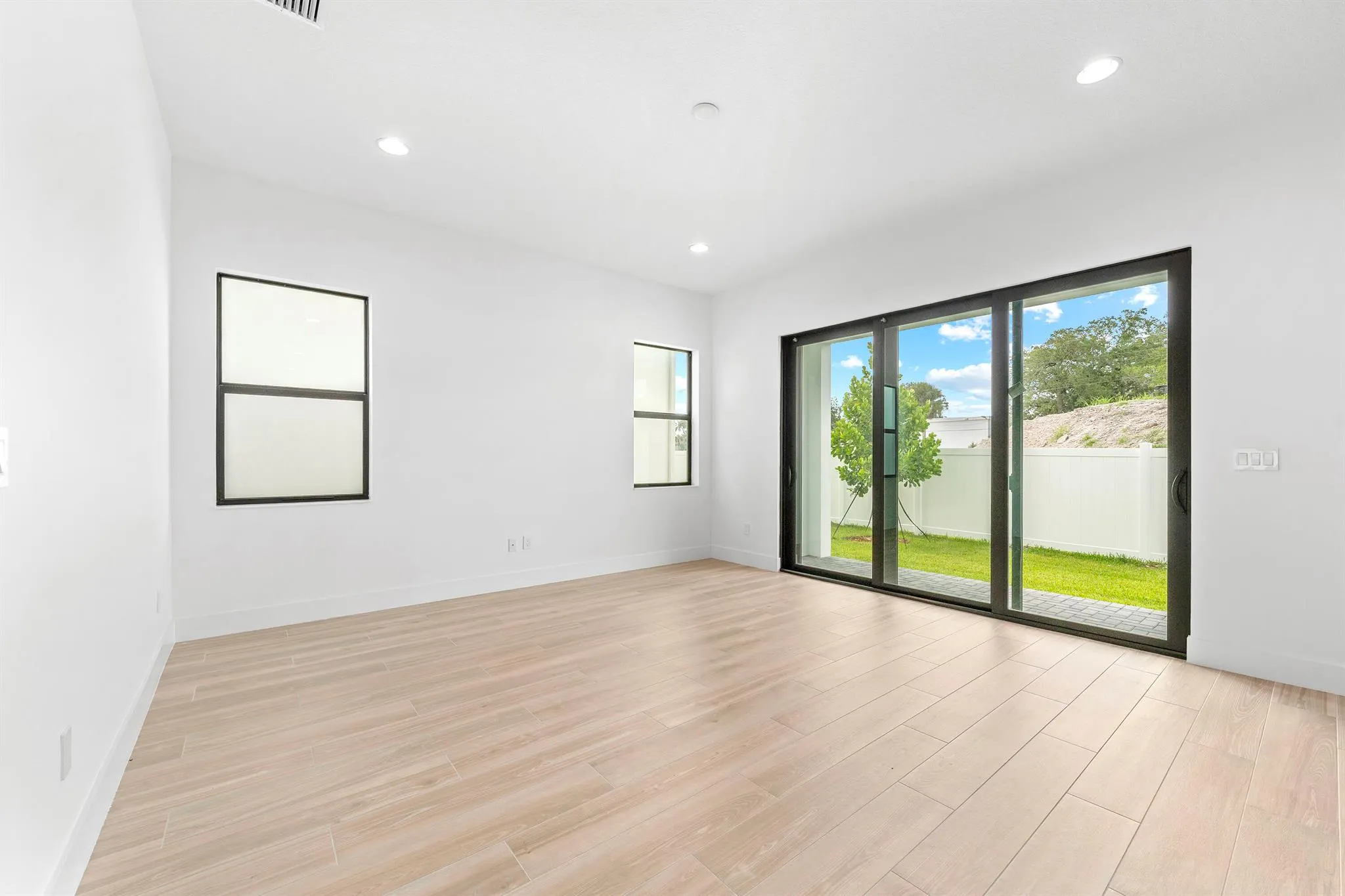 1450 SW 23rd Street, #1450